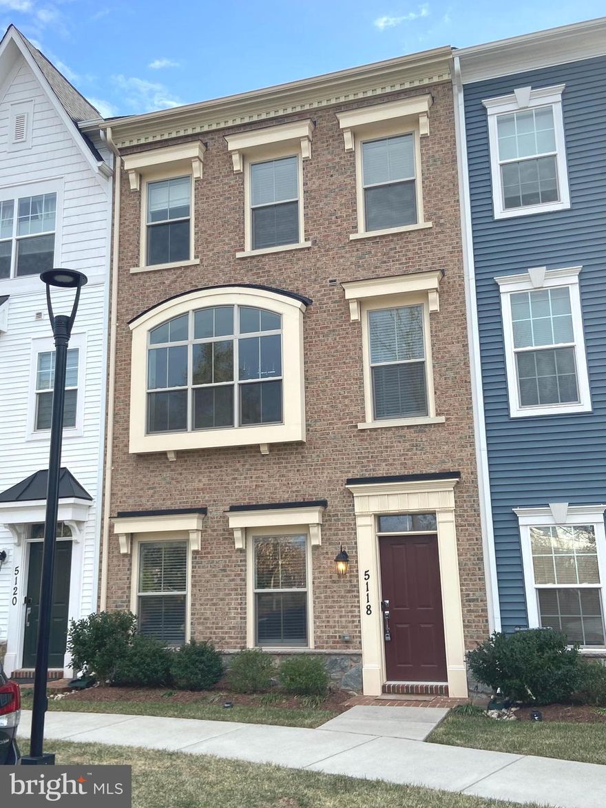 Price Drop! Newer 3 bedroom 3.5 bathroom 2 car garage townhouse. Kitchen has updated soft close cabinets and Bosch Stainless Steel Appliances. Tankless Water heater. Rear of the house has a nice deck. Open layout with big beautiful windows.