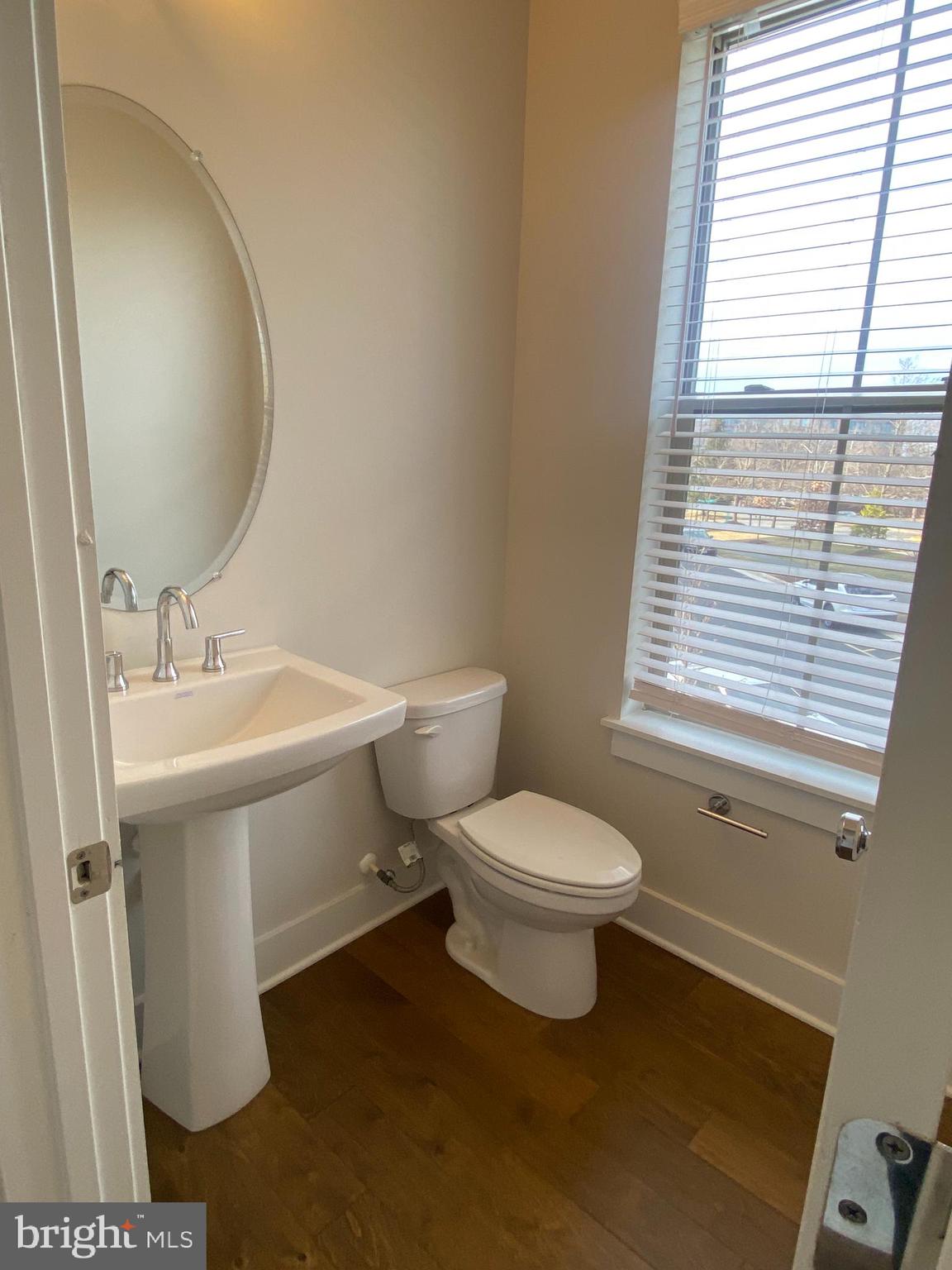 THE RETREAT AT WESTFIELDS - Residential