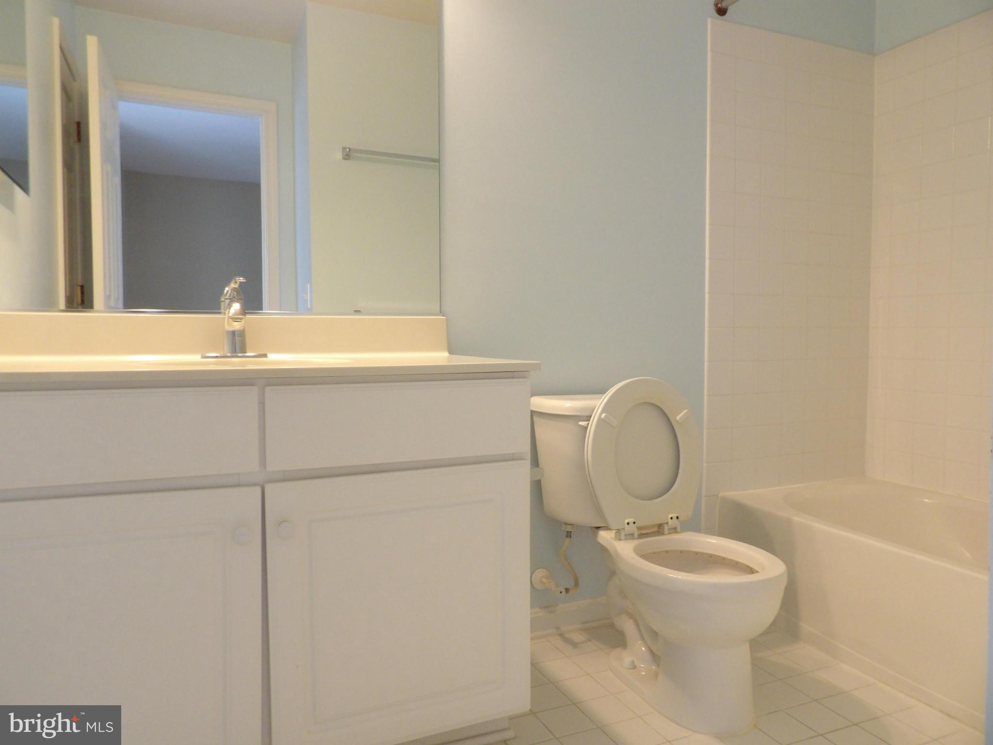 FAIRCREST - Residential Lease