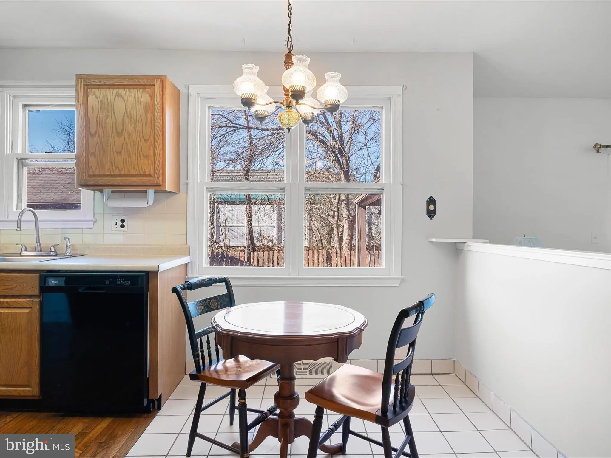 Newark, Delaware 19713, United States, 4 Bedrooms Bedrooms, ,3 BathroomsBathrooms,Residential,Pending,84759