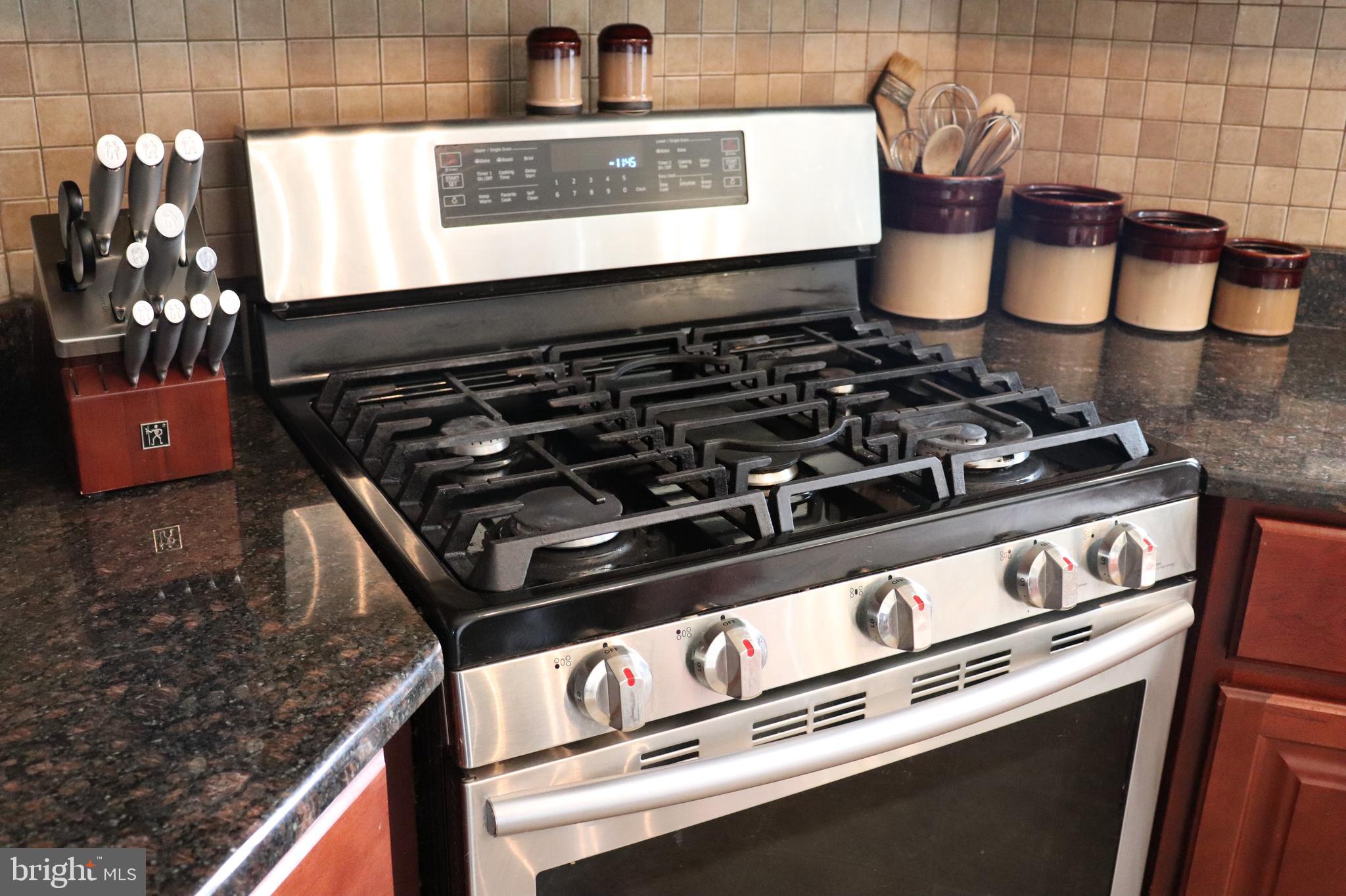 AUTUMN HILLS - Residential