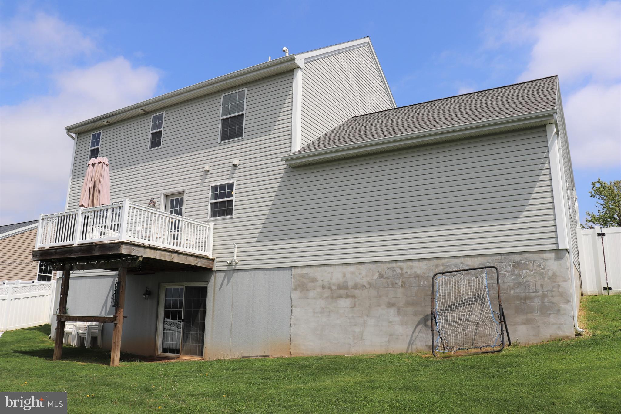 AUTUMN HILLS - Residential