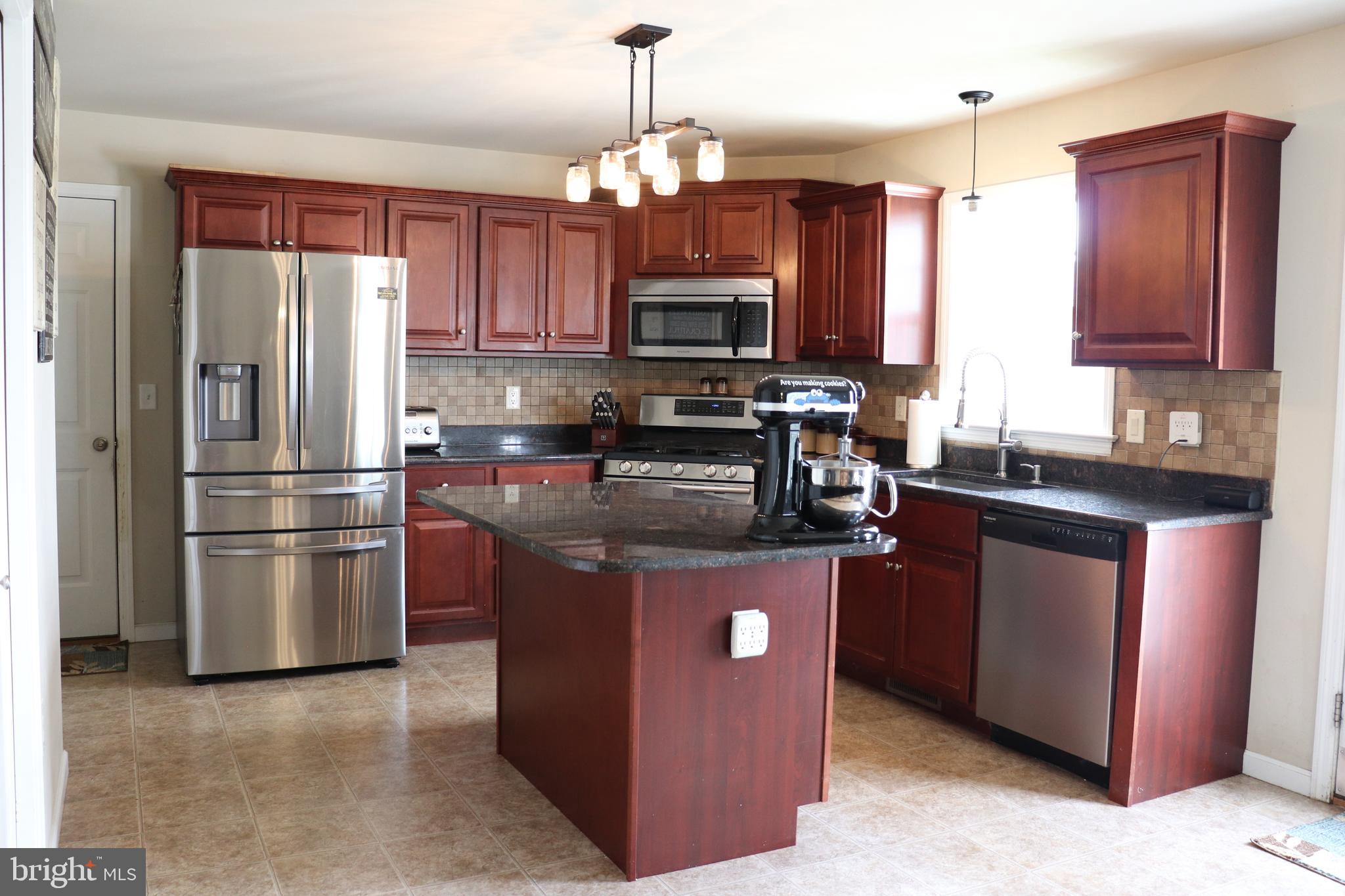 AUTUMN HILLS - Residential