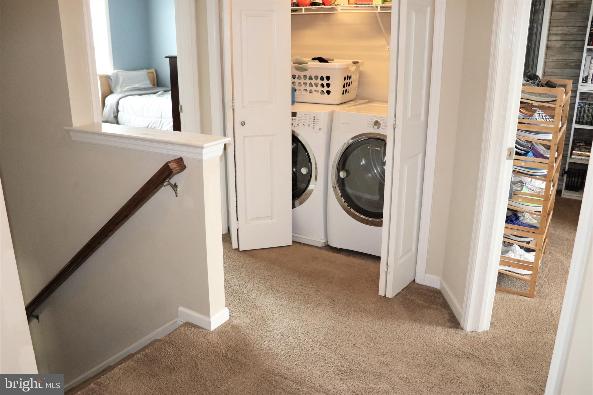 AUTUMN HILLS - Residential