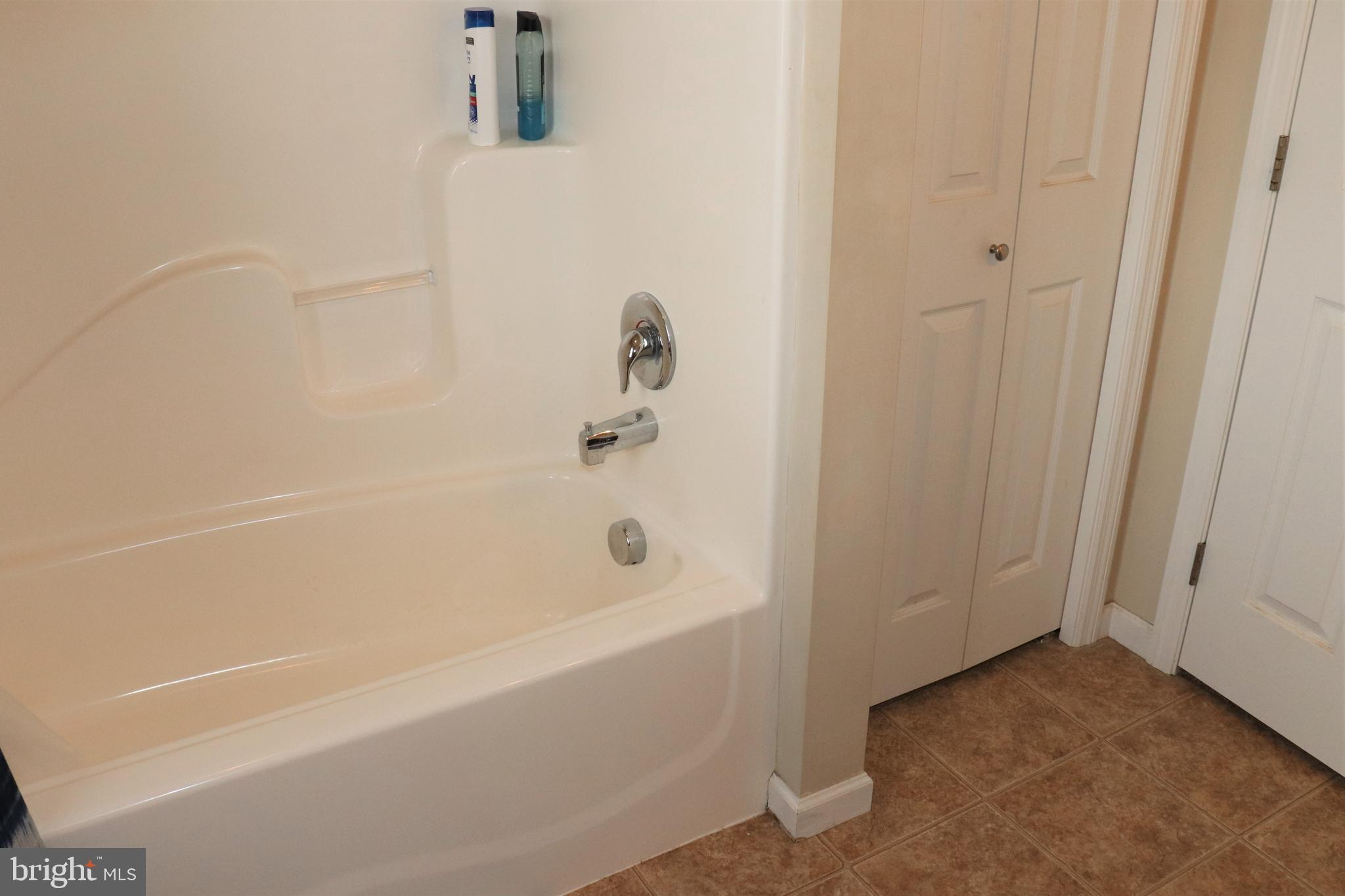 AUTUMN HILLS - Residential