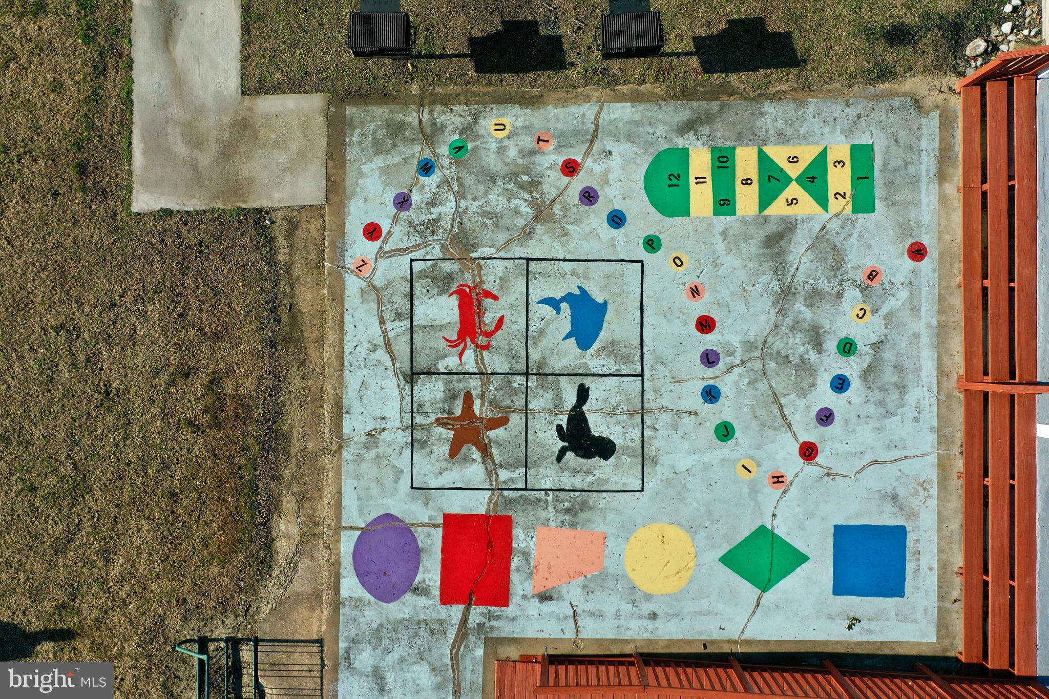 ARCADIA VILLAGE - Residential