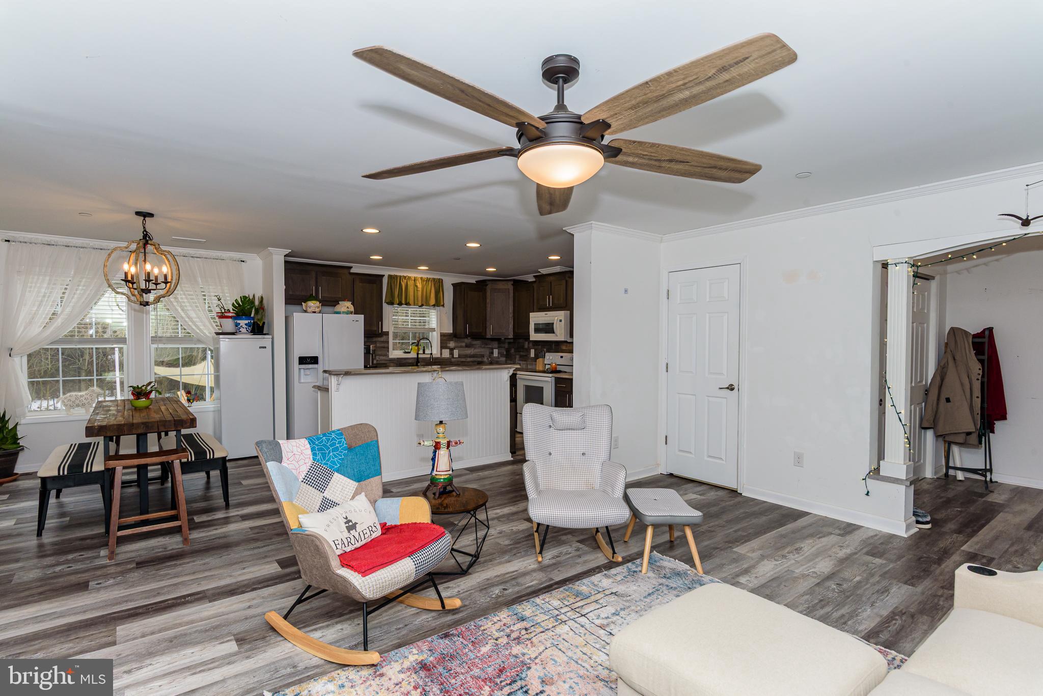 ARCADIA VILLAGE - Residential