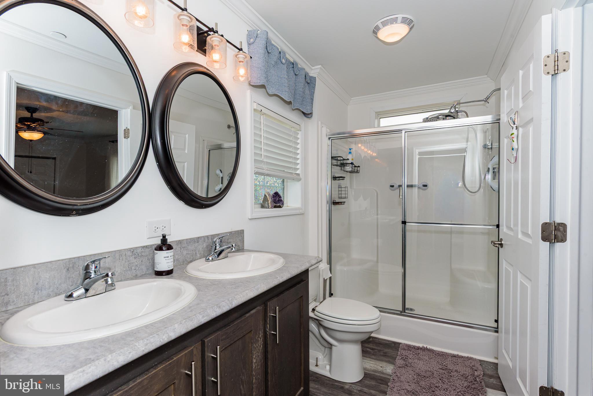 ARCADIA VILLAGE - Residential