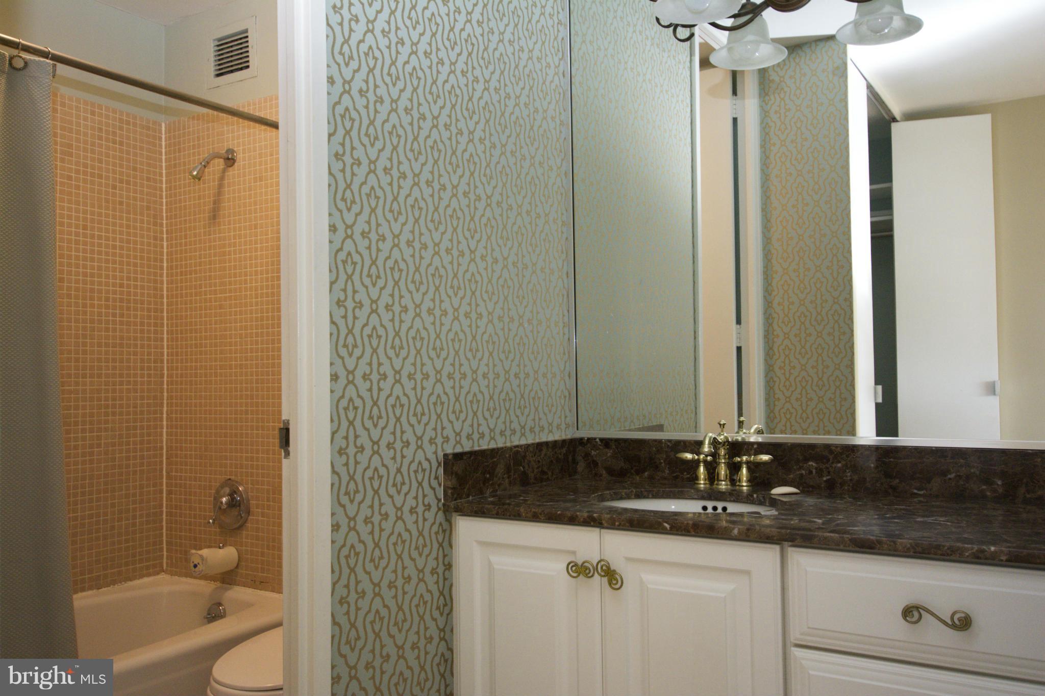 GUILFORD - Residential Lease