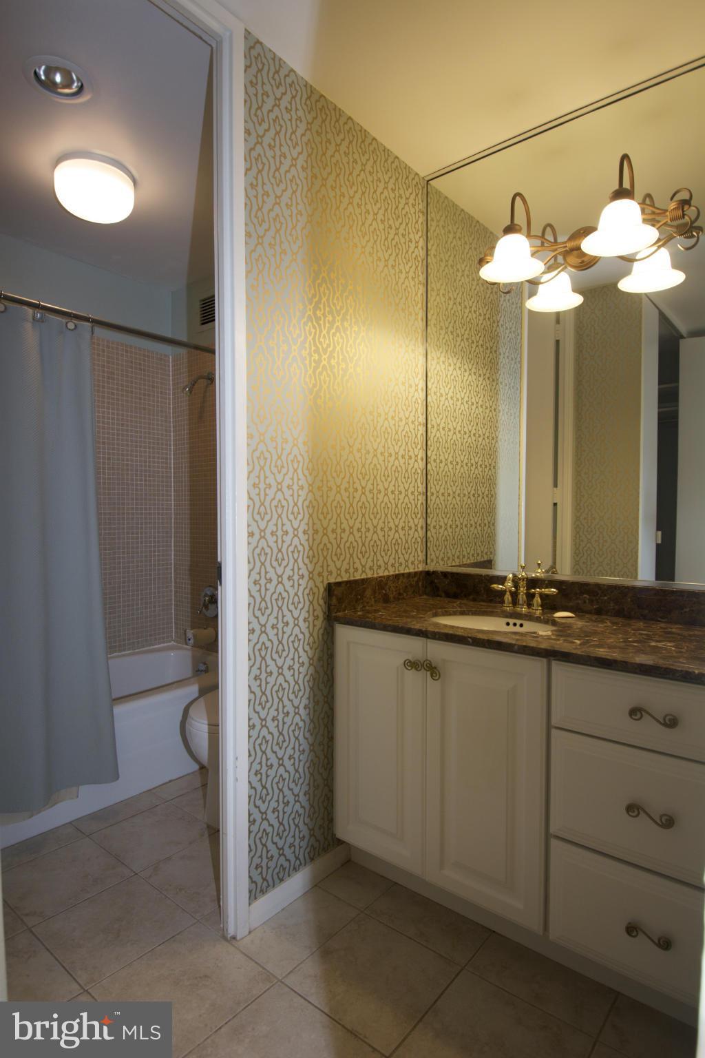 GUILFORD - Residential Lease