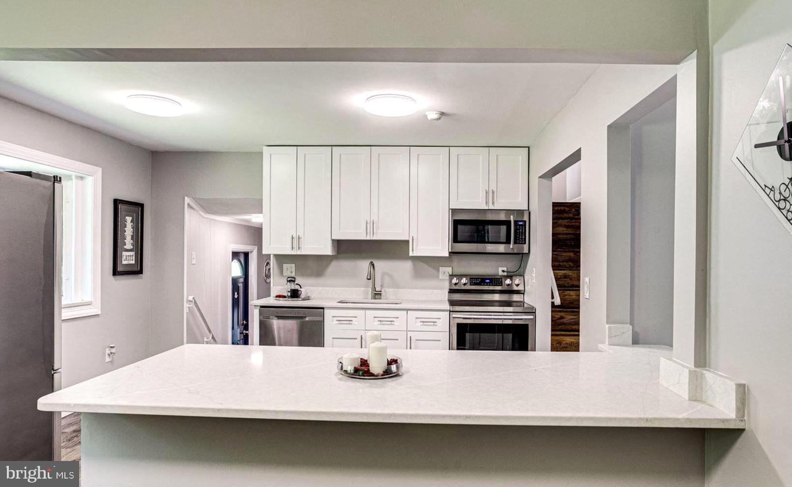 FORT WASHINGTON ESTATES - Residential