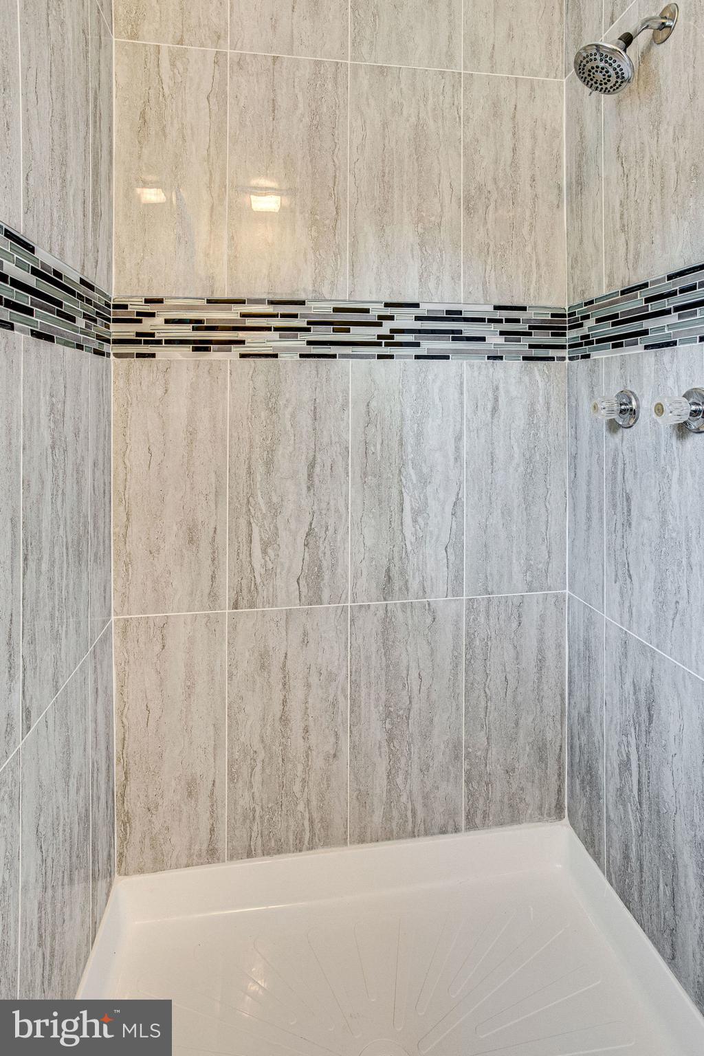 FORT WASHINGTON ESTATES - Residential