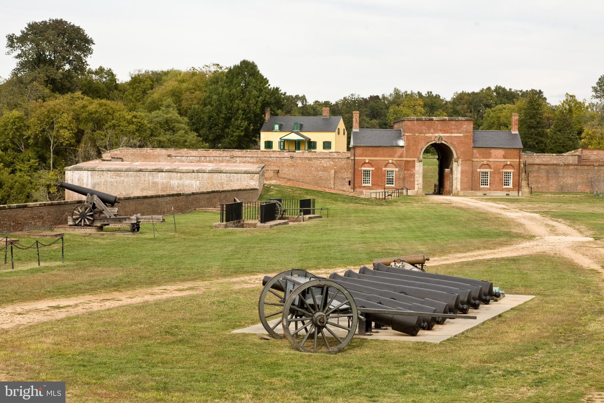 FORT WASHINGTON ESTATES - Residential