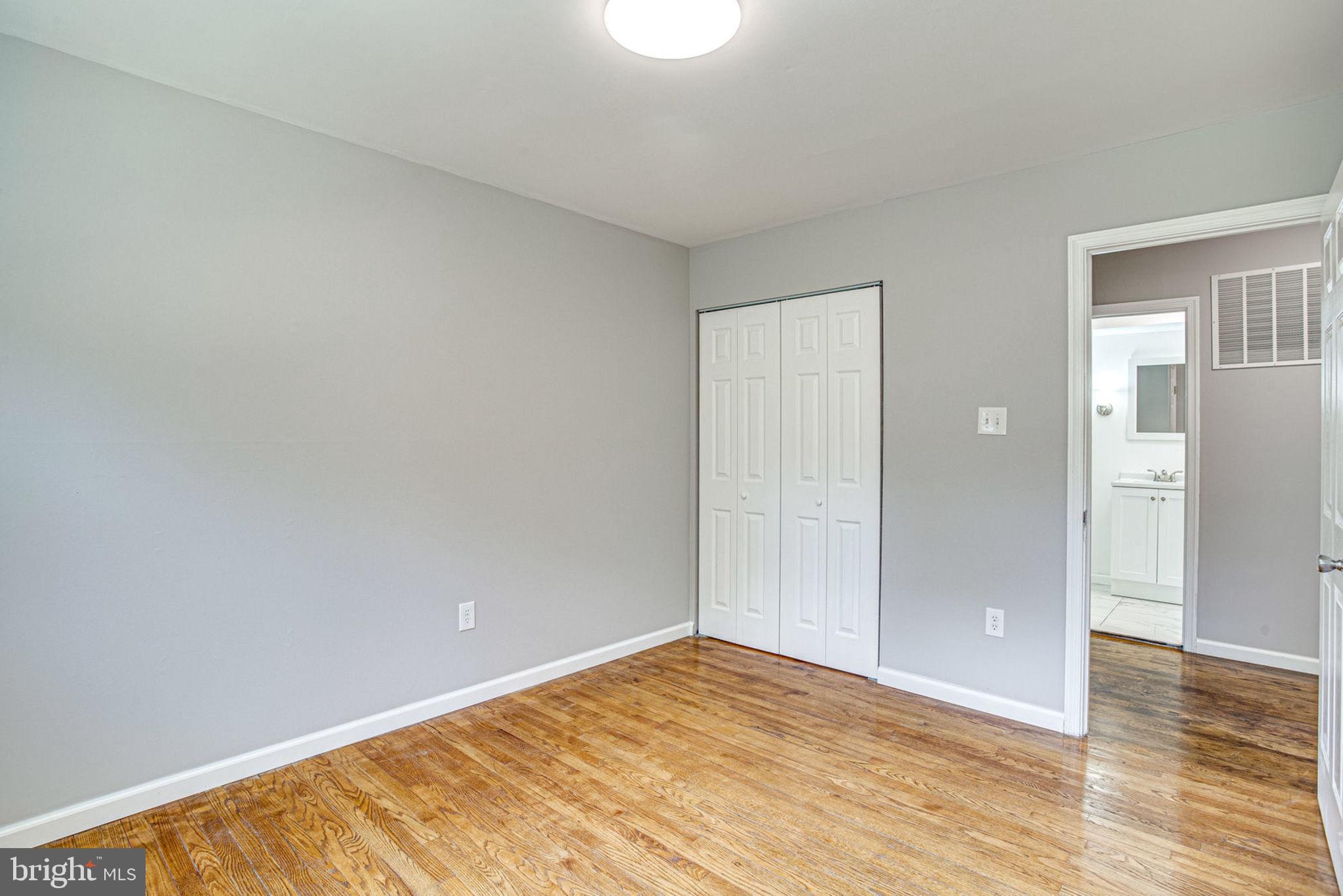 FORT WASHINGTON ESTATES - Residential