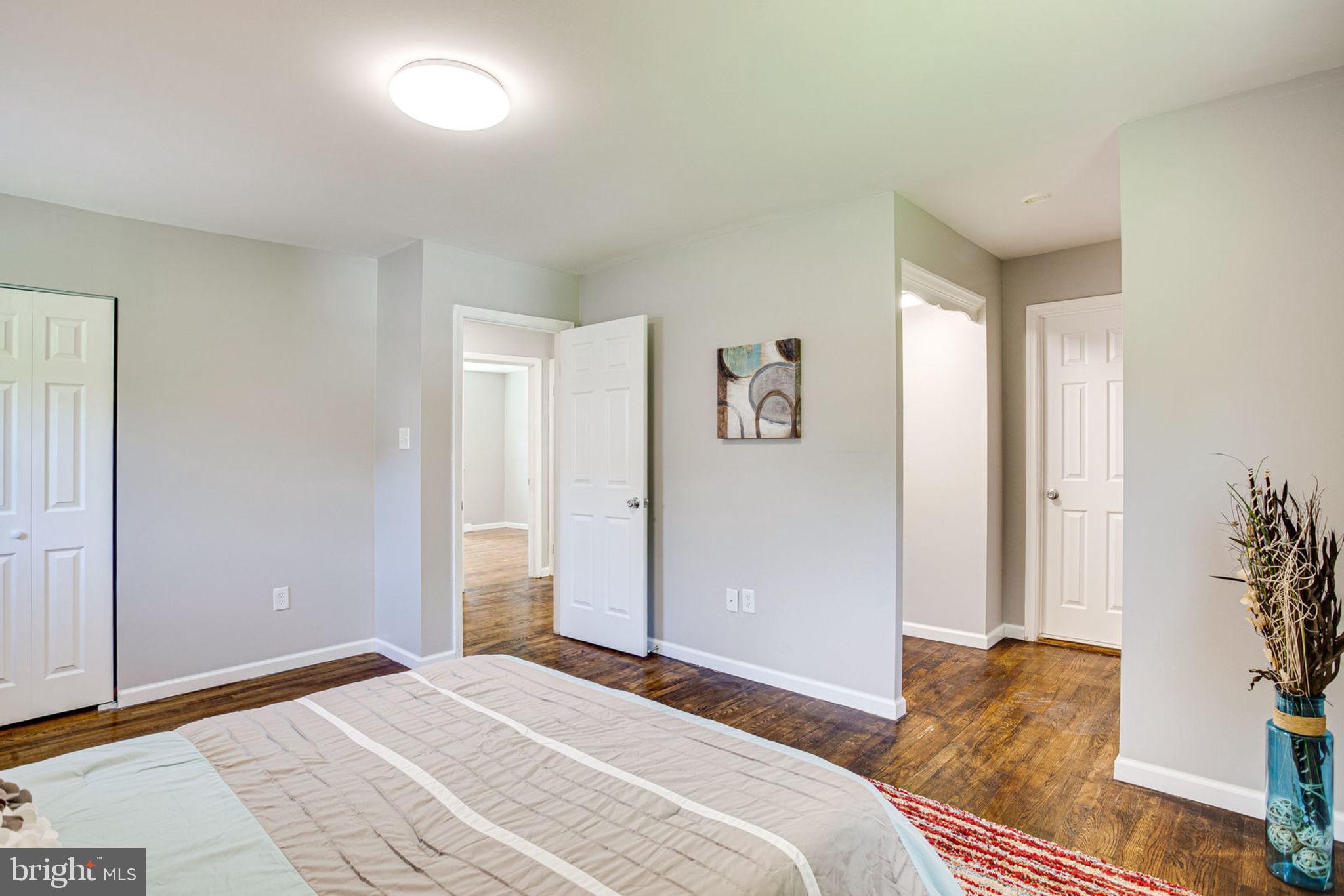 FORT WASHINGTON ESTATES - Residential