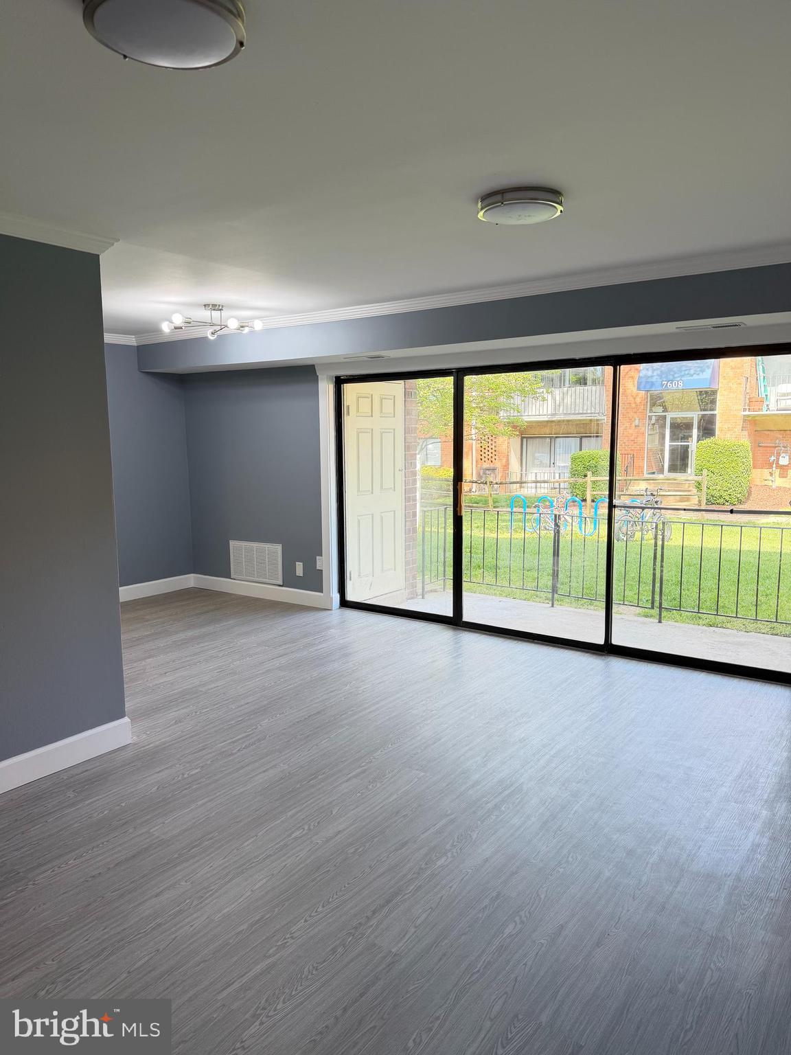 FALLS CHURCH GARDENS - Residential