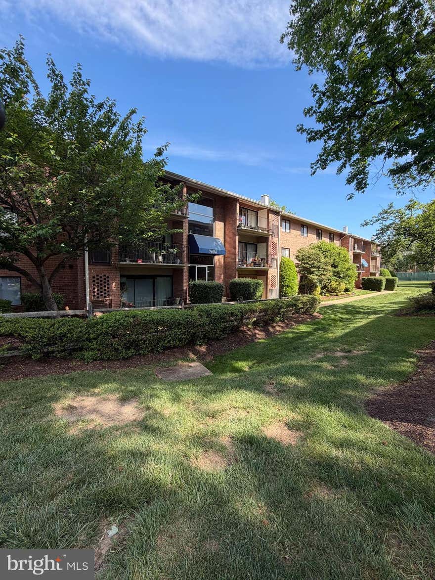 THIS IS IT!! Great patio-level unit! Two huge bedrooms. The nice patio allows everyone to enjoy the community gardens and paths! Condo fee includes gas, heat, and water. The stove is gas. Condo is updated! 1 assigned parking and 1 visitor parking. Please bring your buyers!