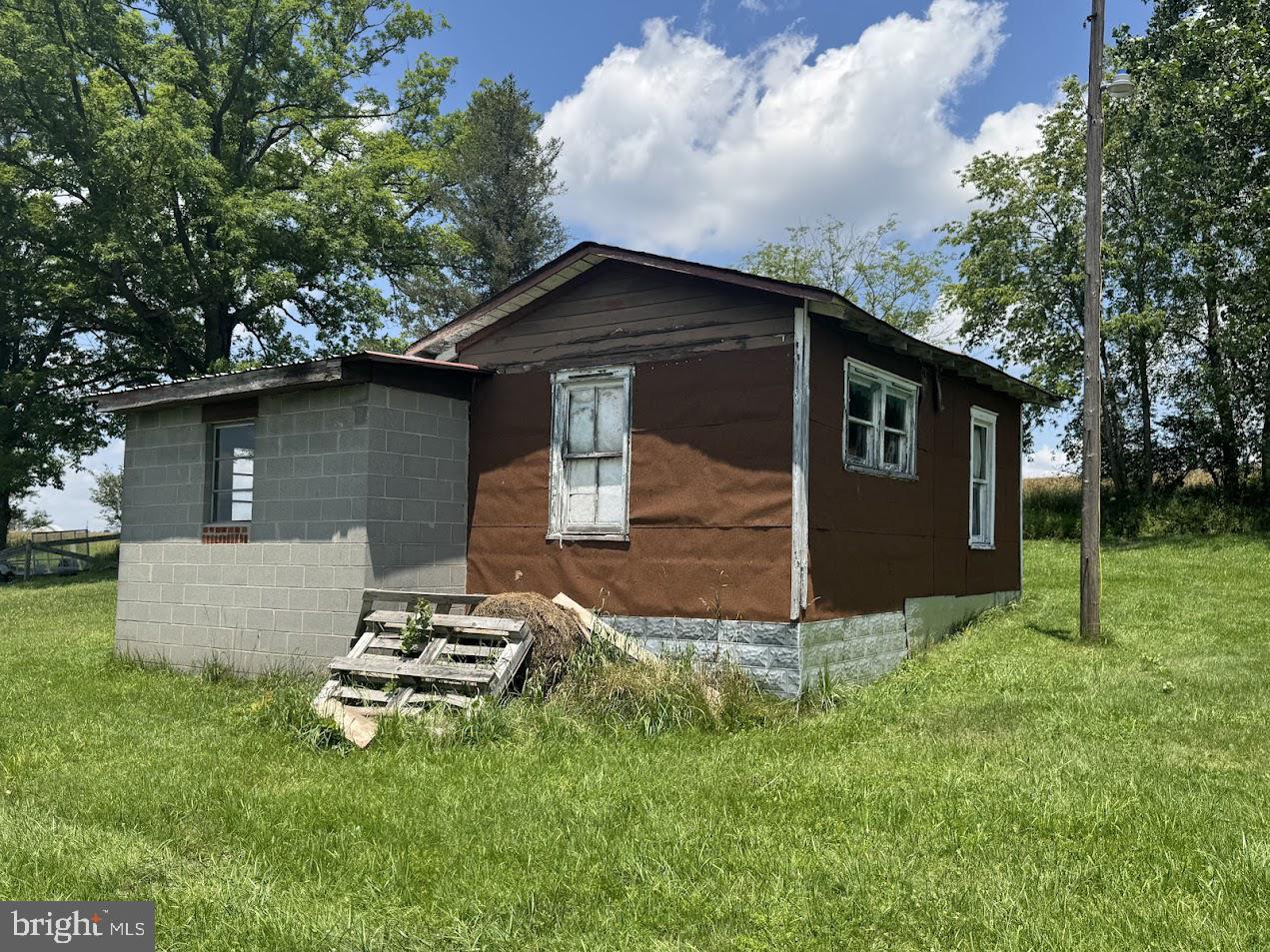 OAKLAND - Residential