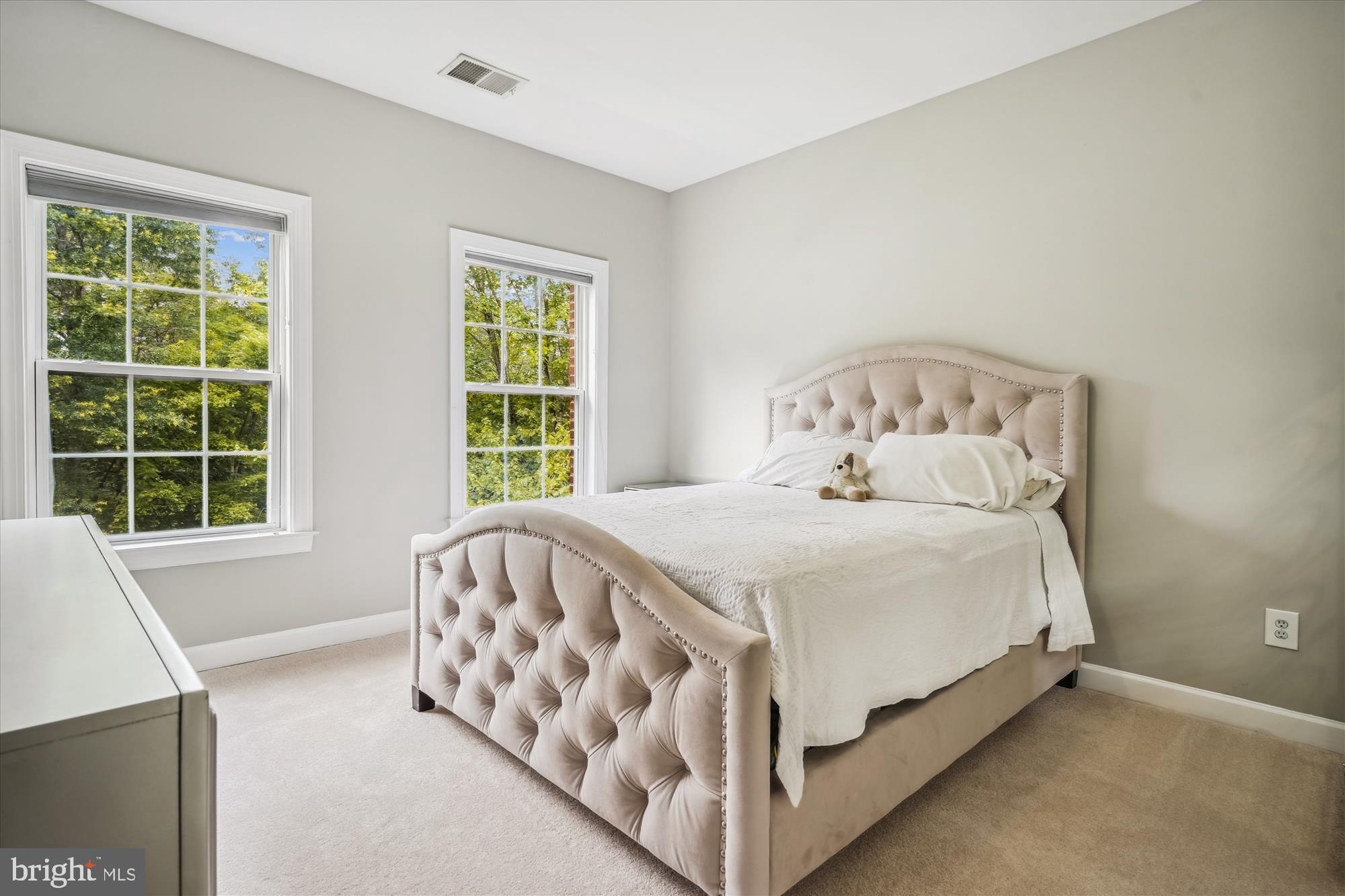 MALVERN CHASE - Residential