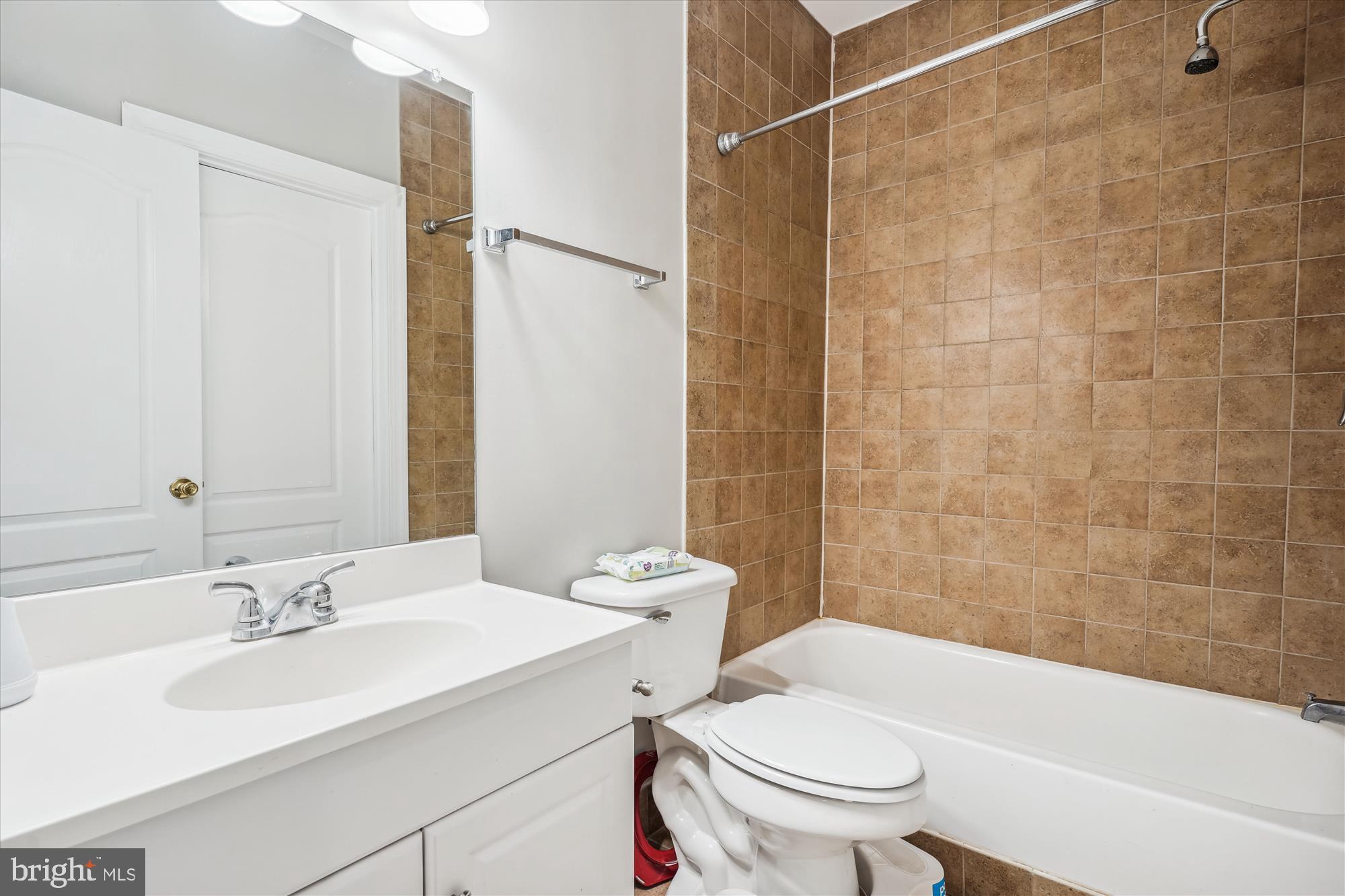 MALVERN CHASE - Residential