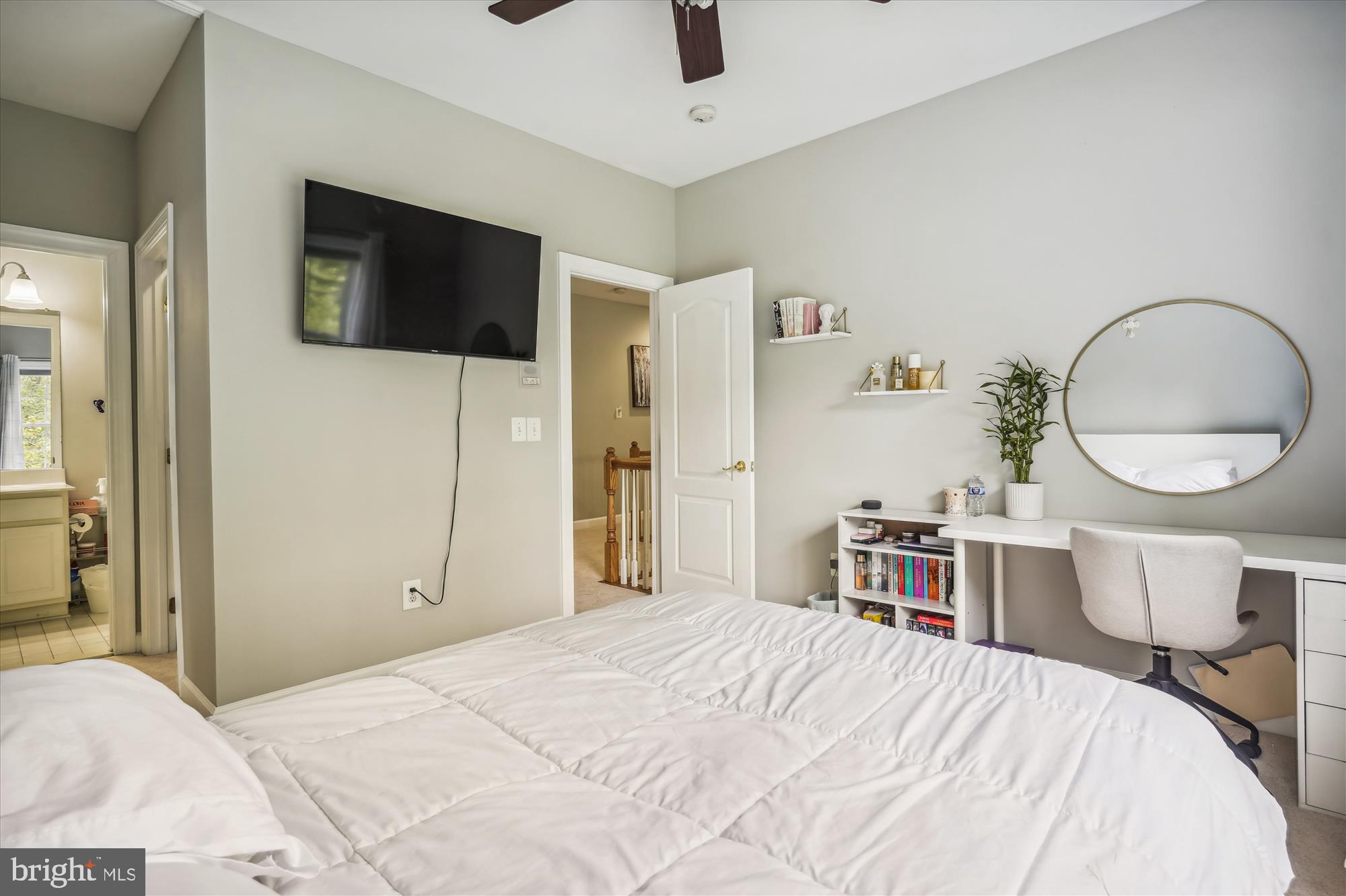 MALVERN CHASE - Residential