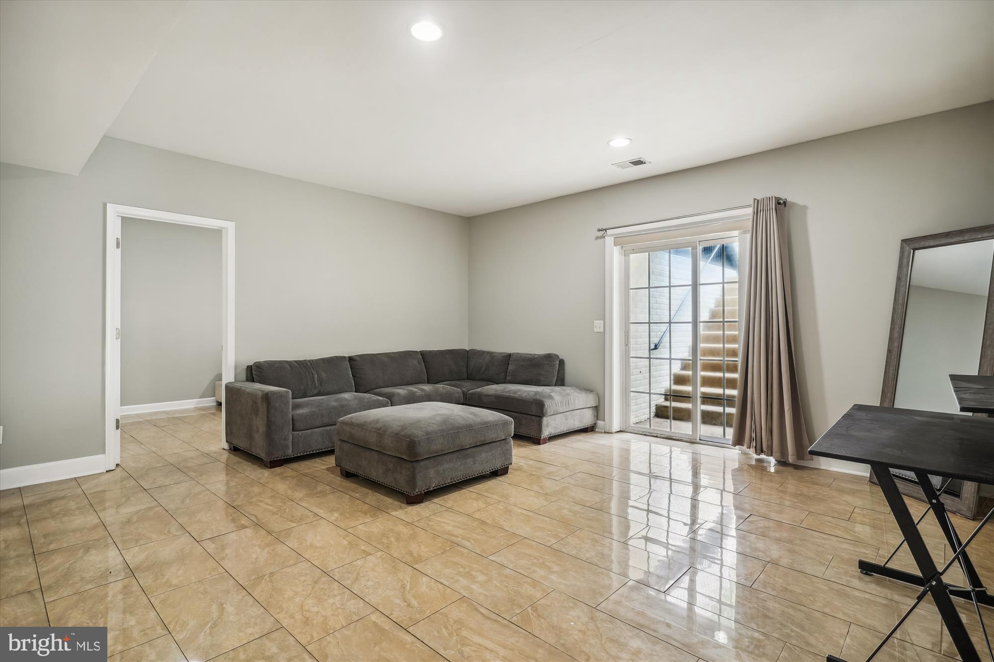 MALVERN CHASE - Residential