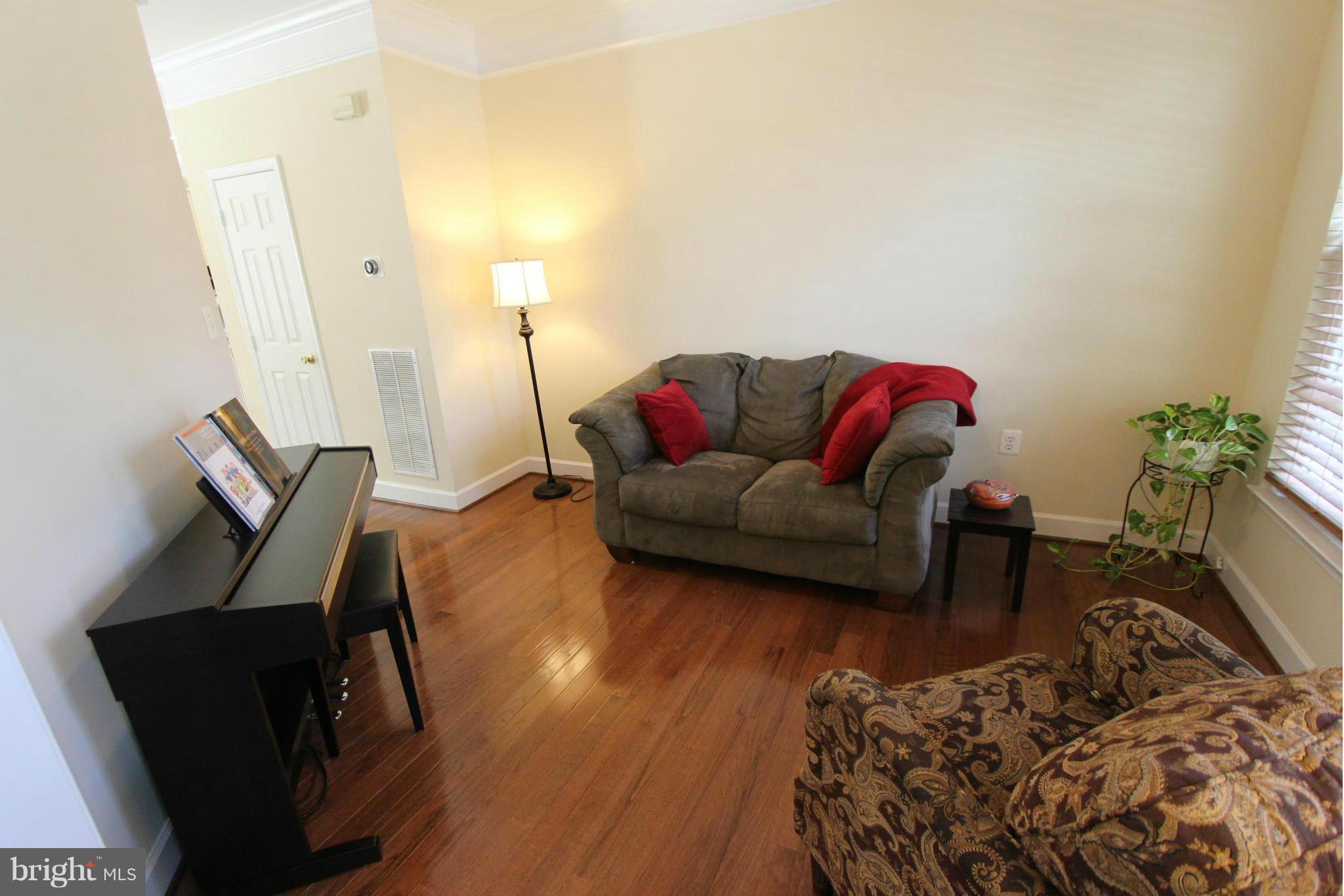 RICHLAND FOREST - Residential Lease