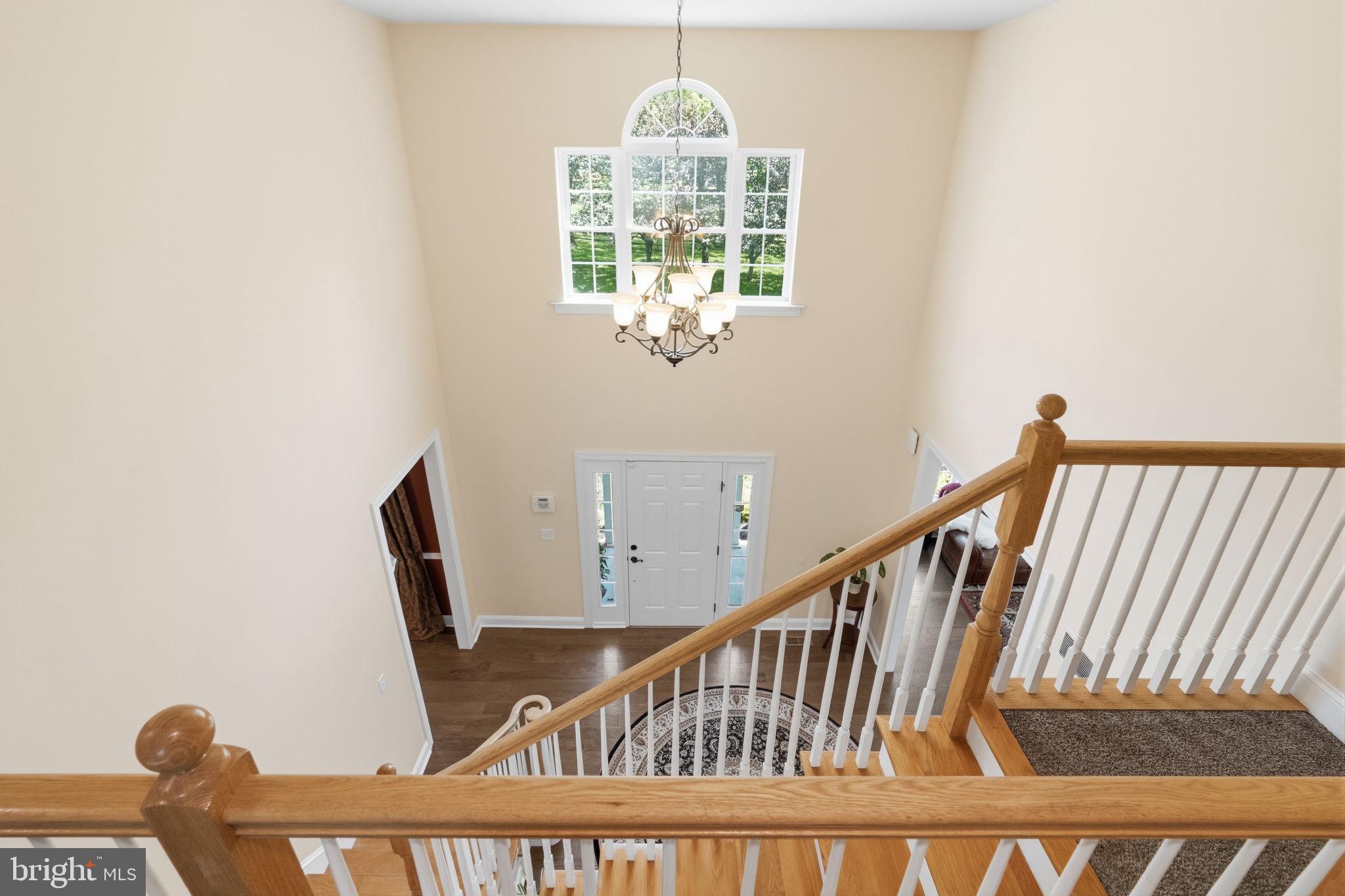 SWEET HOLLOW - Residential