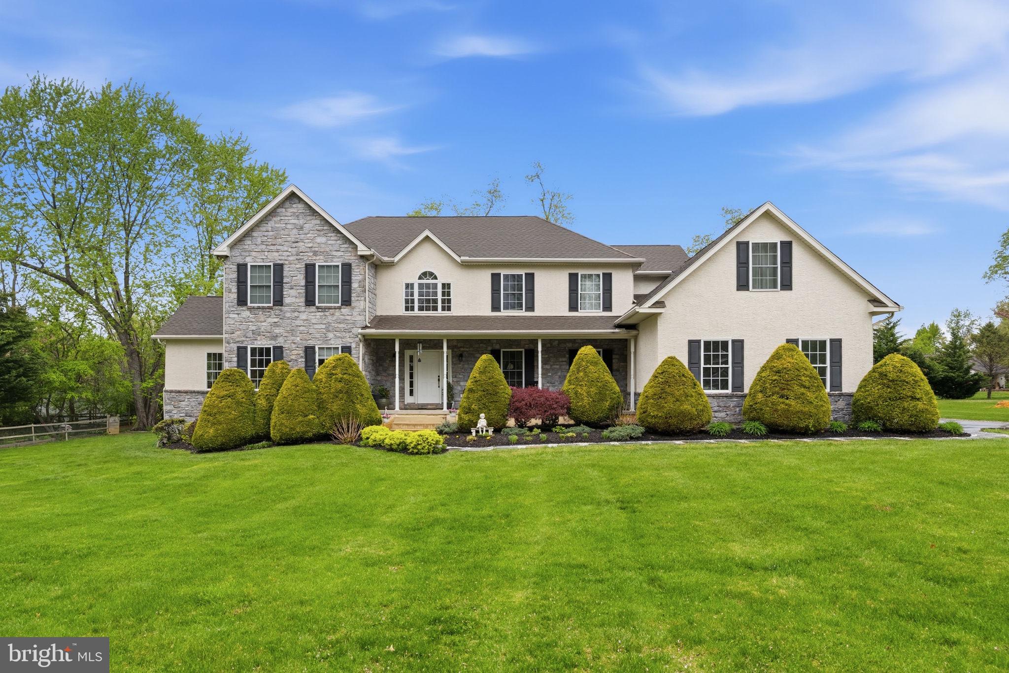 SWEET HOLLOW - Residential