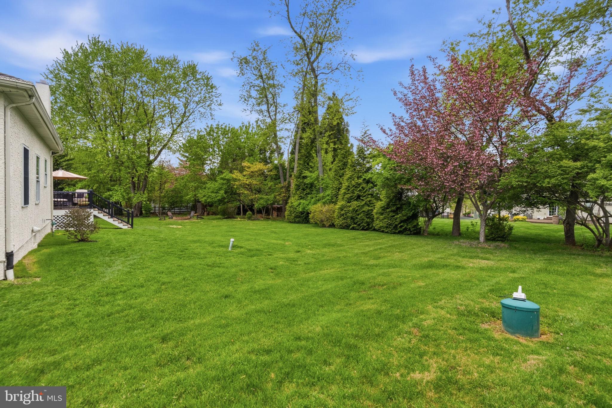 SWEET HOLLOW - Residential