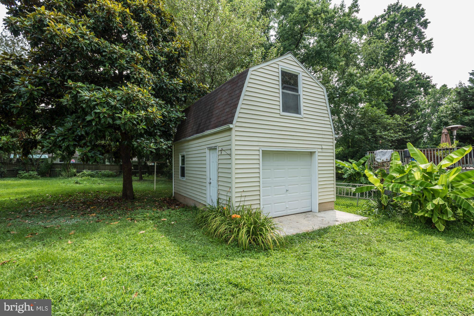 HILLSMERE ESTATES - Residential