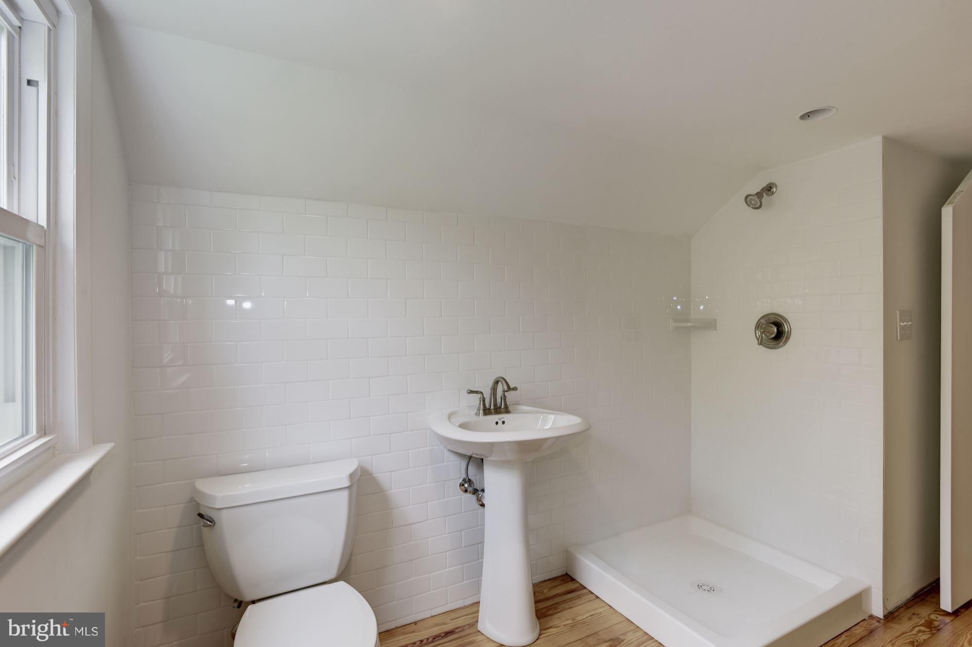 HILLSMERE ESTATES - Residential