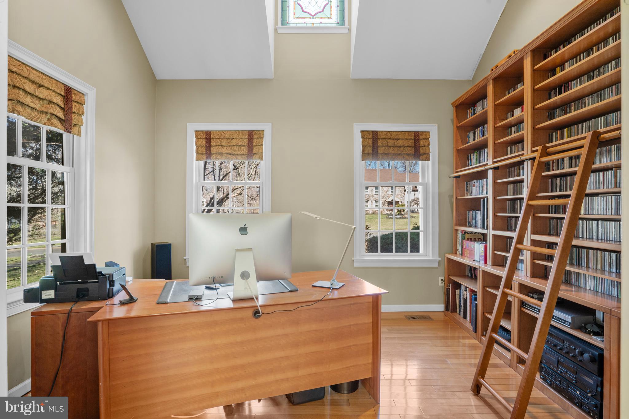 TIMBER VALLEY - Residential