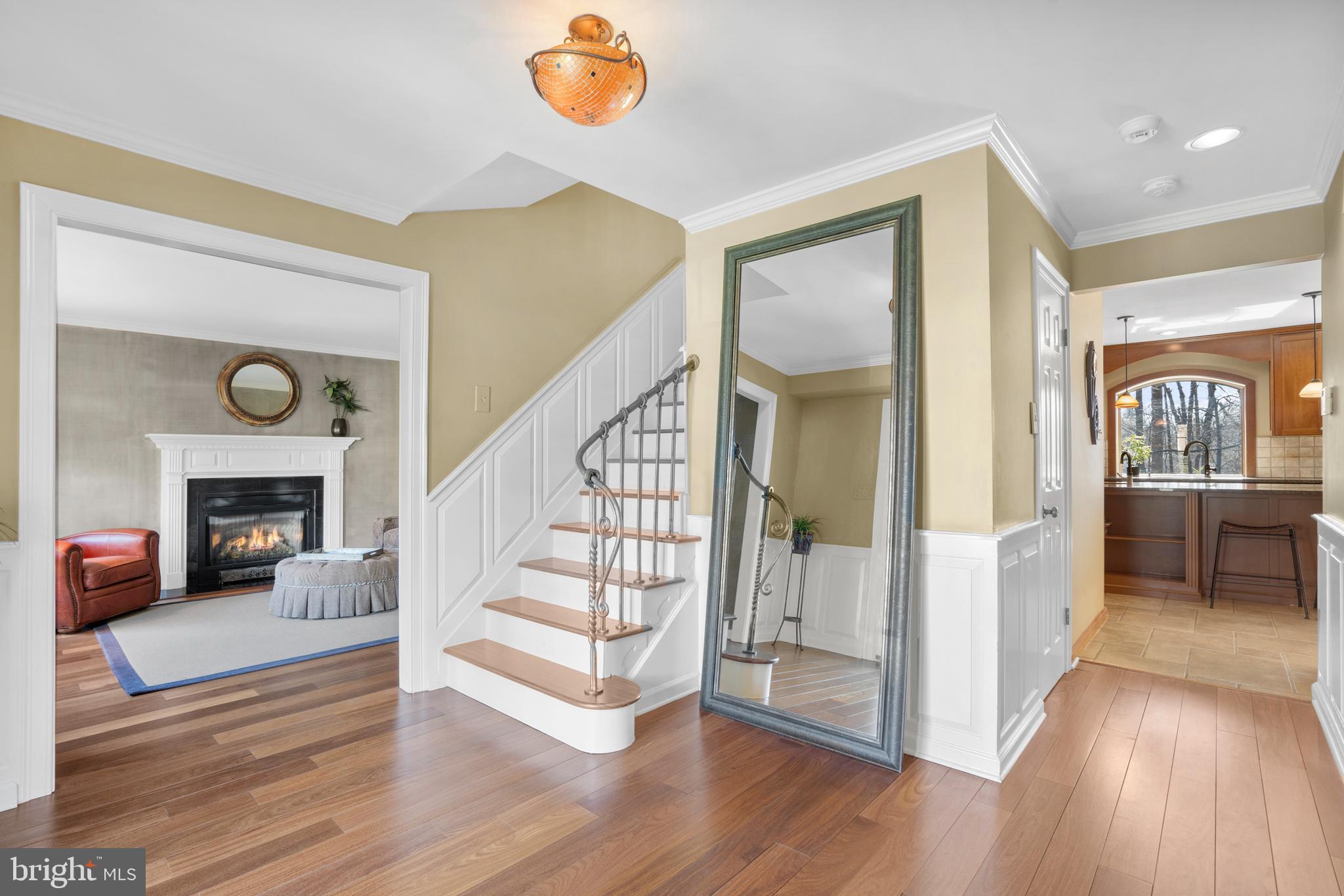 16 NEWBURYPORT ROAD
