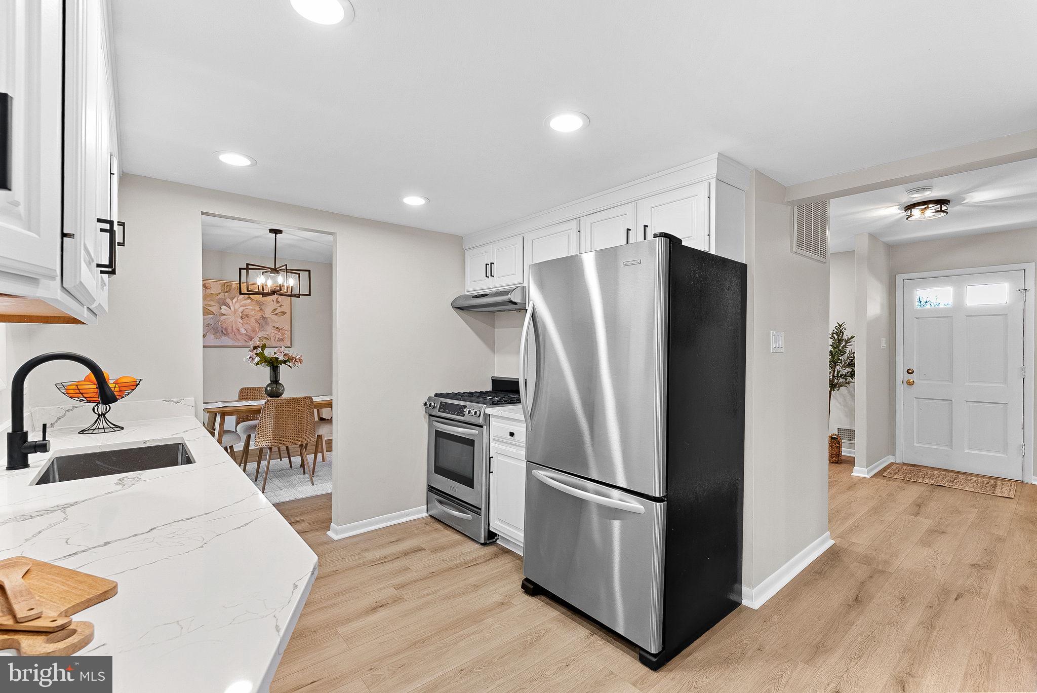 CHALET WOODS - Residential