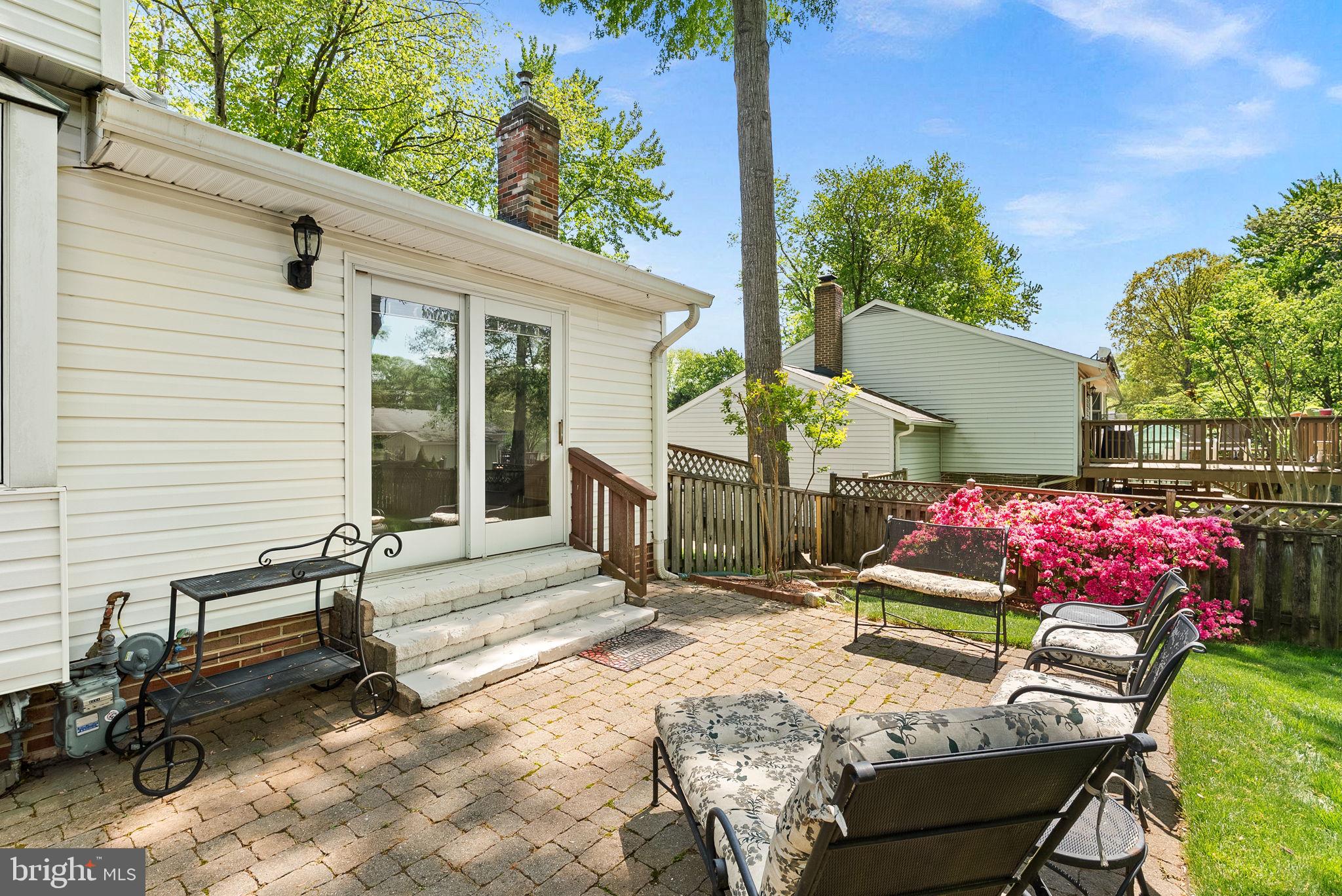 CHALET WOODS - Residential