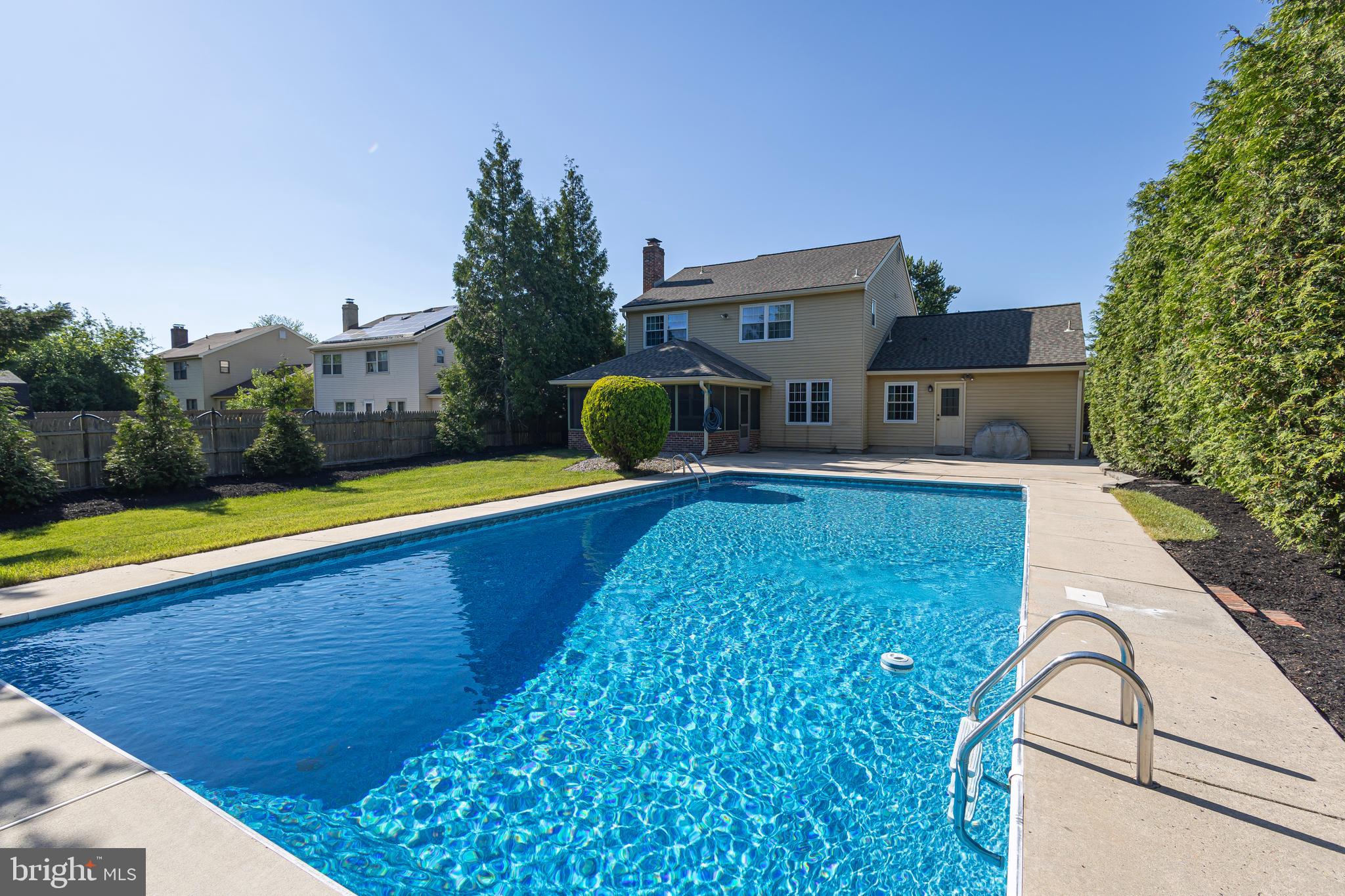 3 BOOTHBY COURT