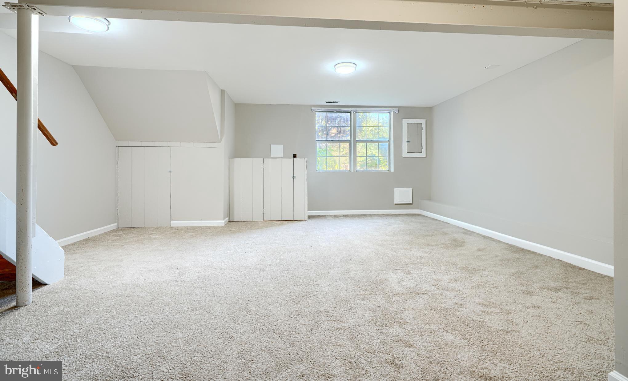 CASTLEMILL - Residential