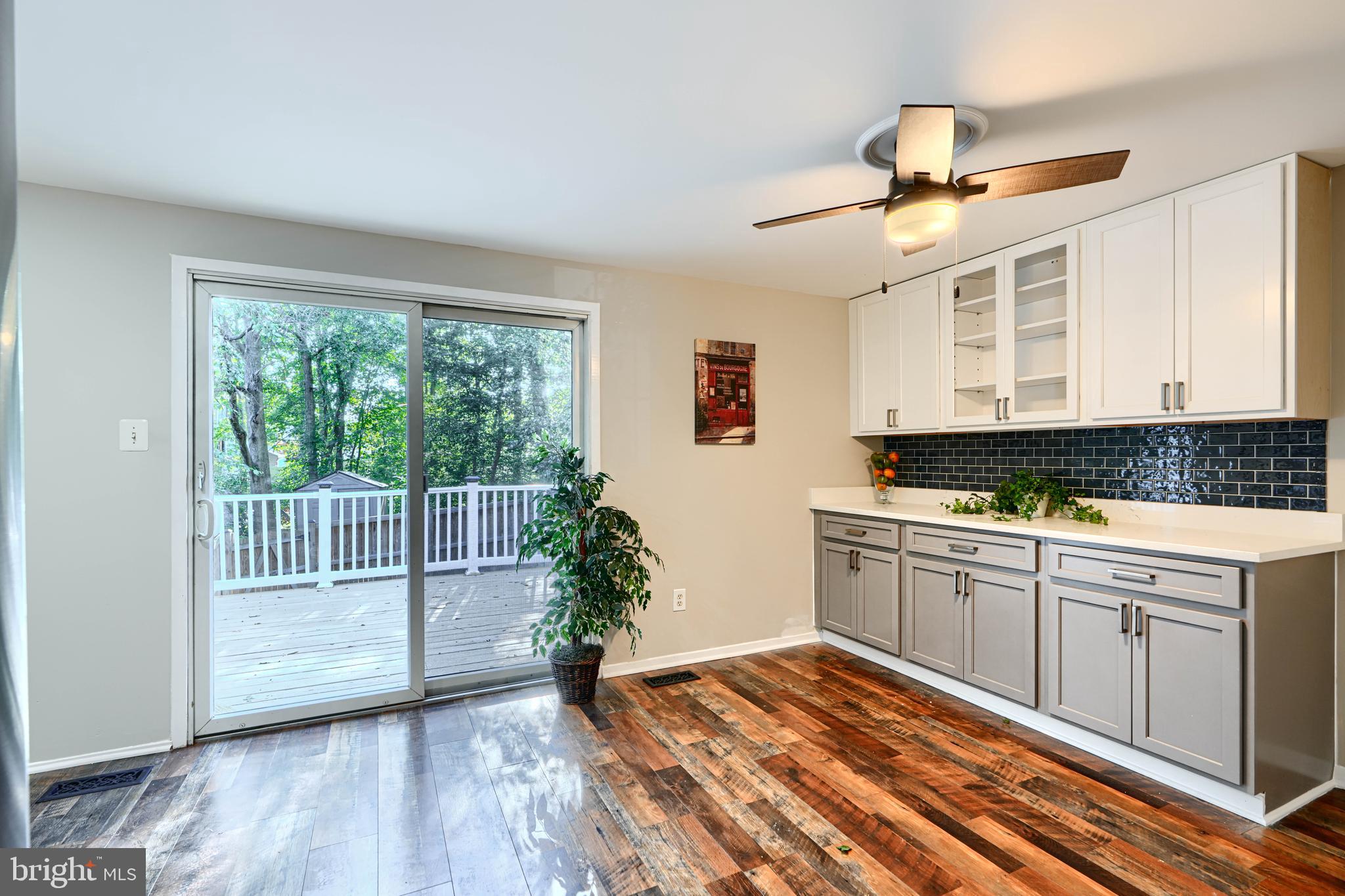 CASTLEMILL - Residential