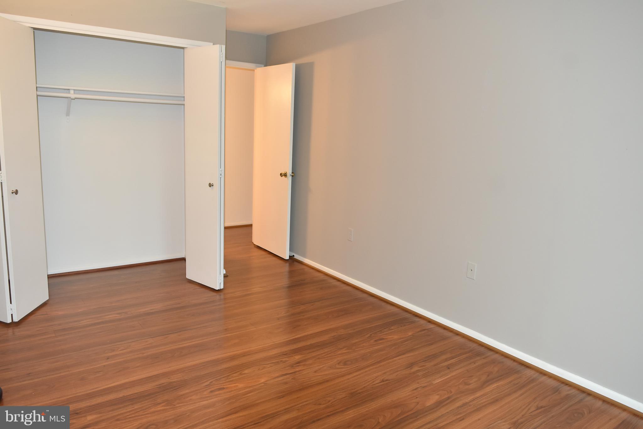 BRIARWOOD COURT - Residential Lease