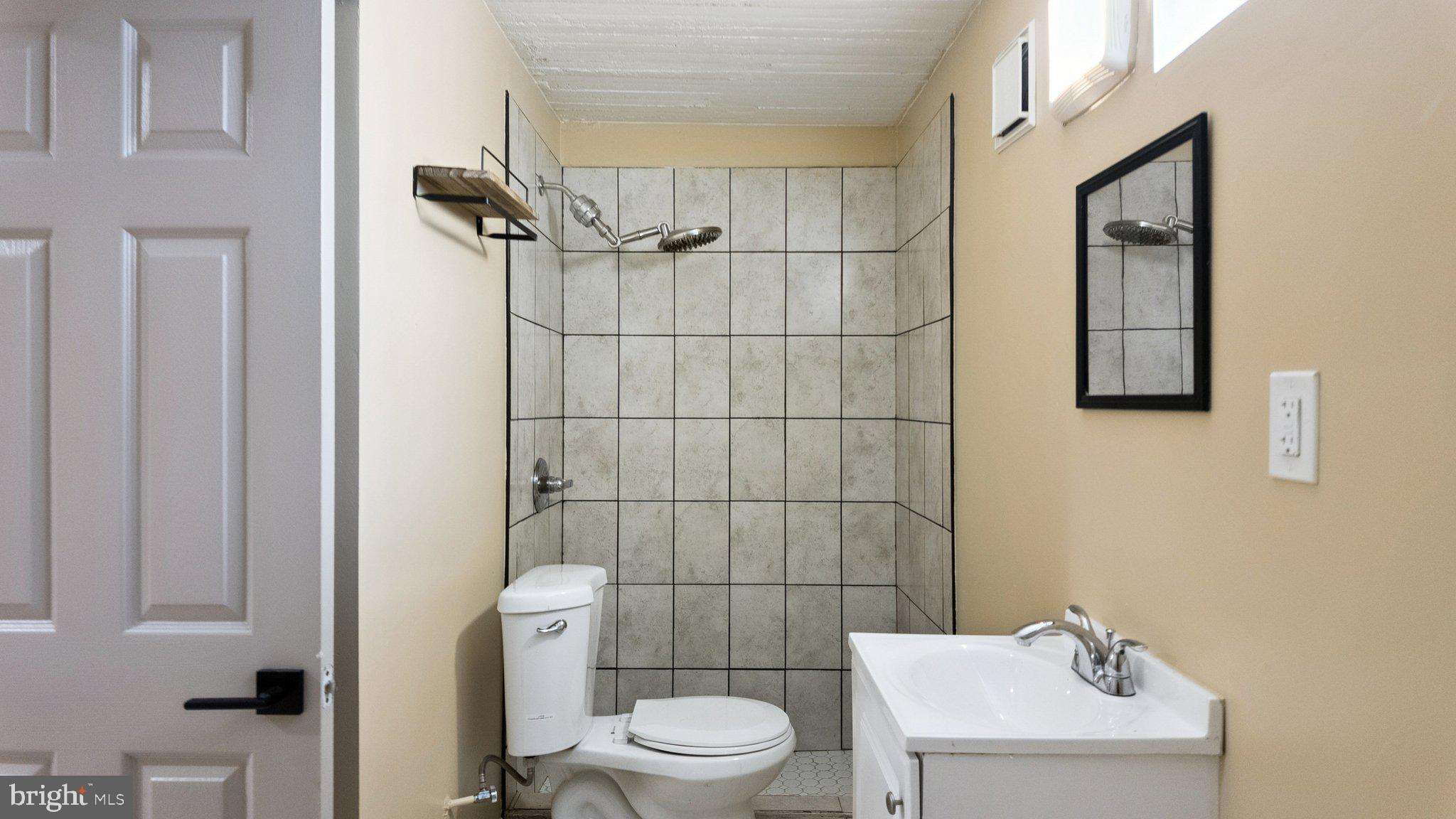 FRANKFORD - Residential Income