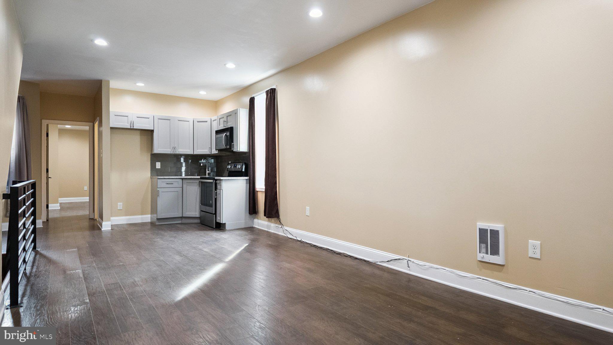 FRANKFORD - Residential Income