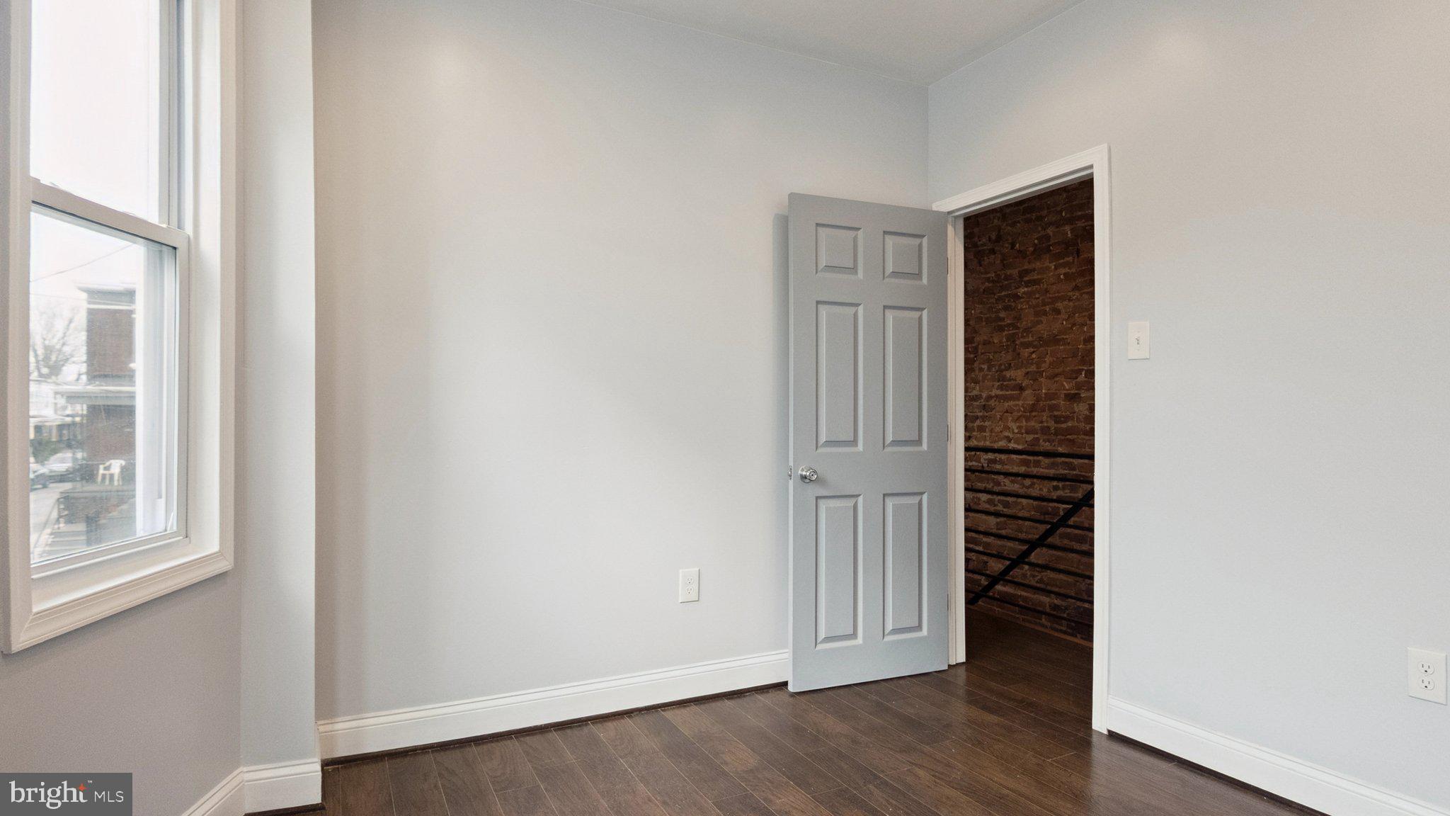 FRANKFORD - Residential Income