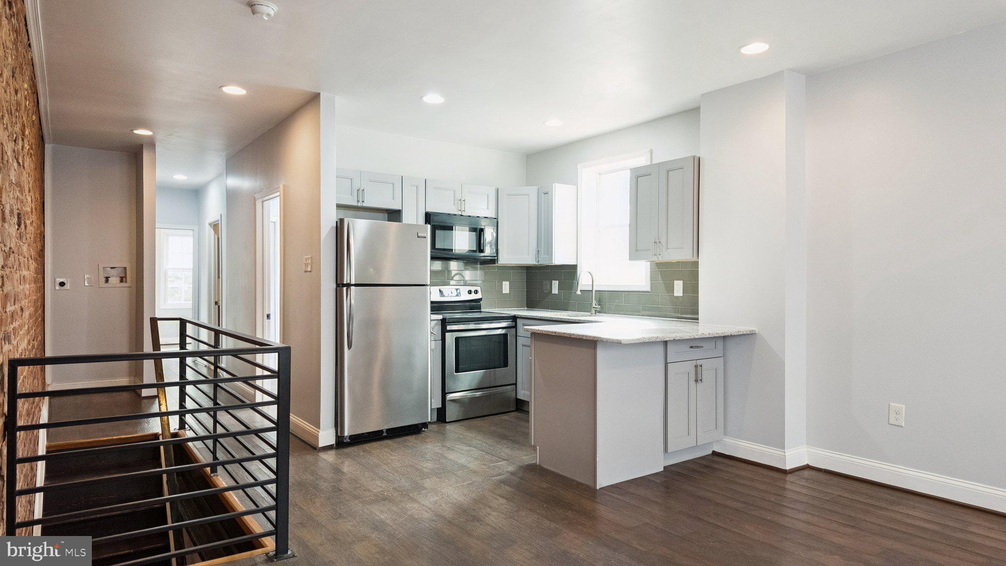 FRANKFORD - Residential Income