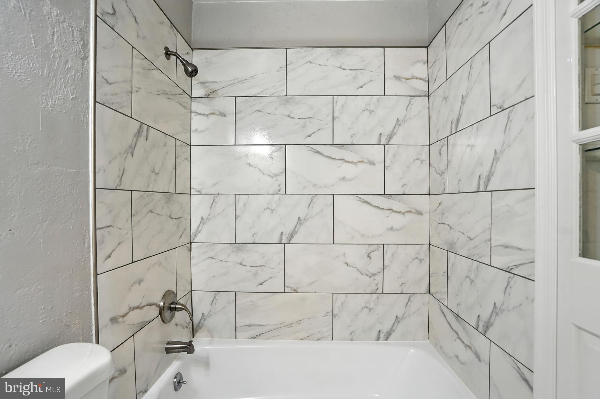 STEVENSON VILLAGE - Residential Lease