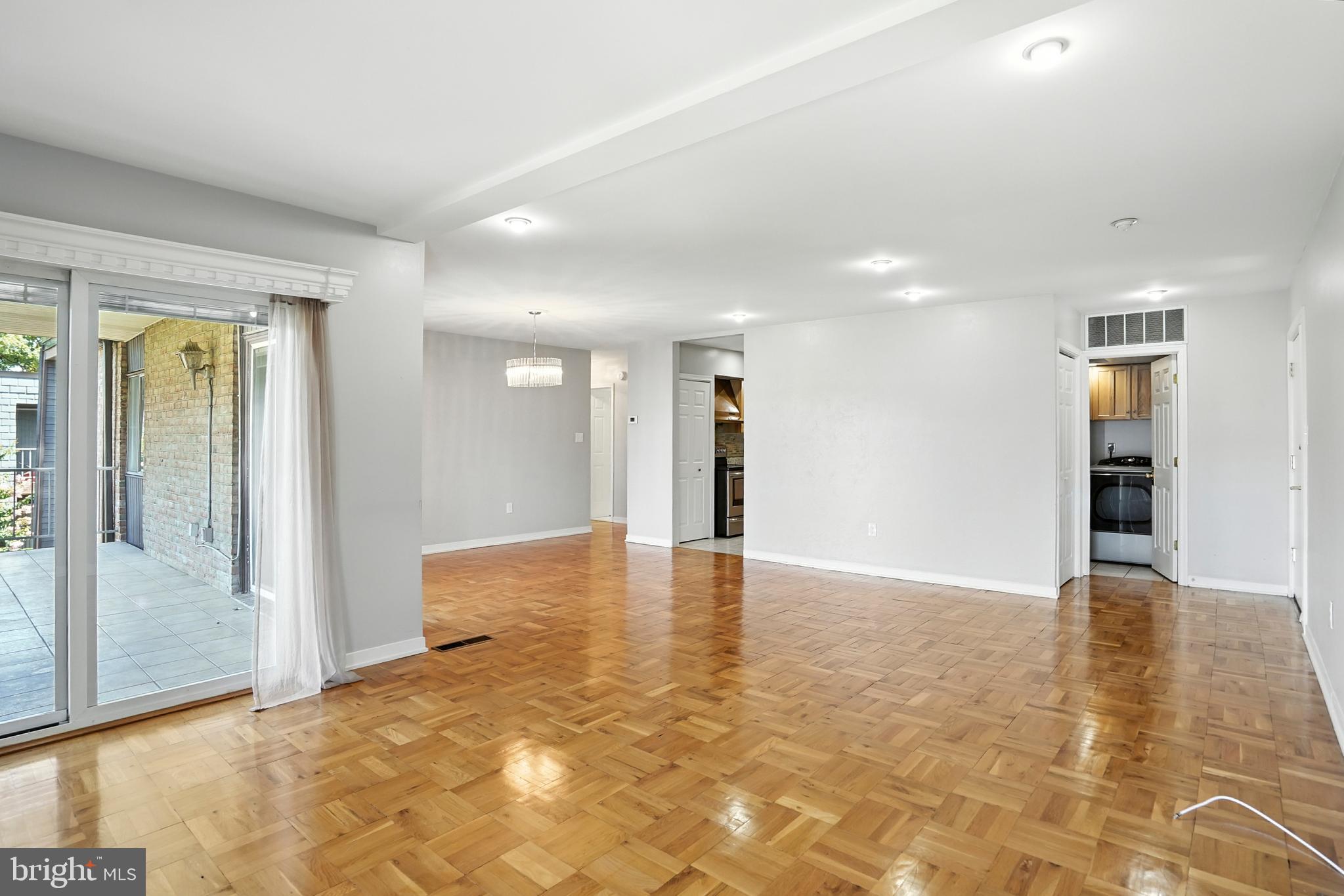 STEVENSON VILLAGE - Residential Lease