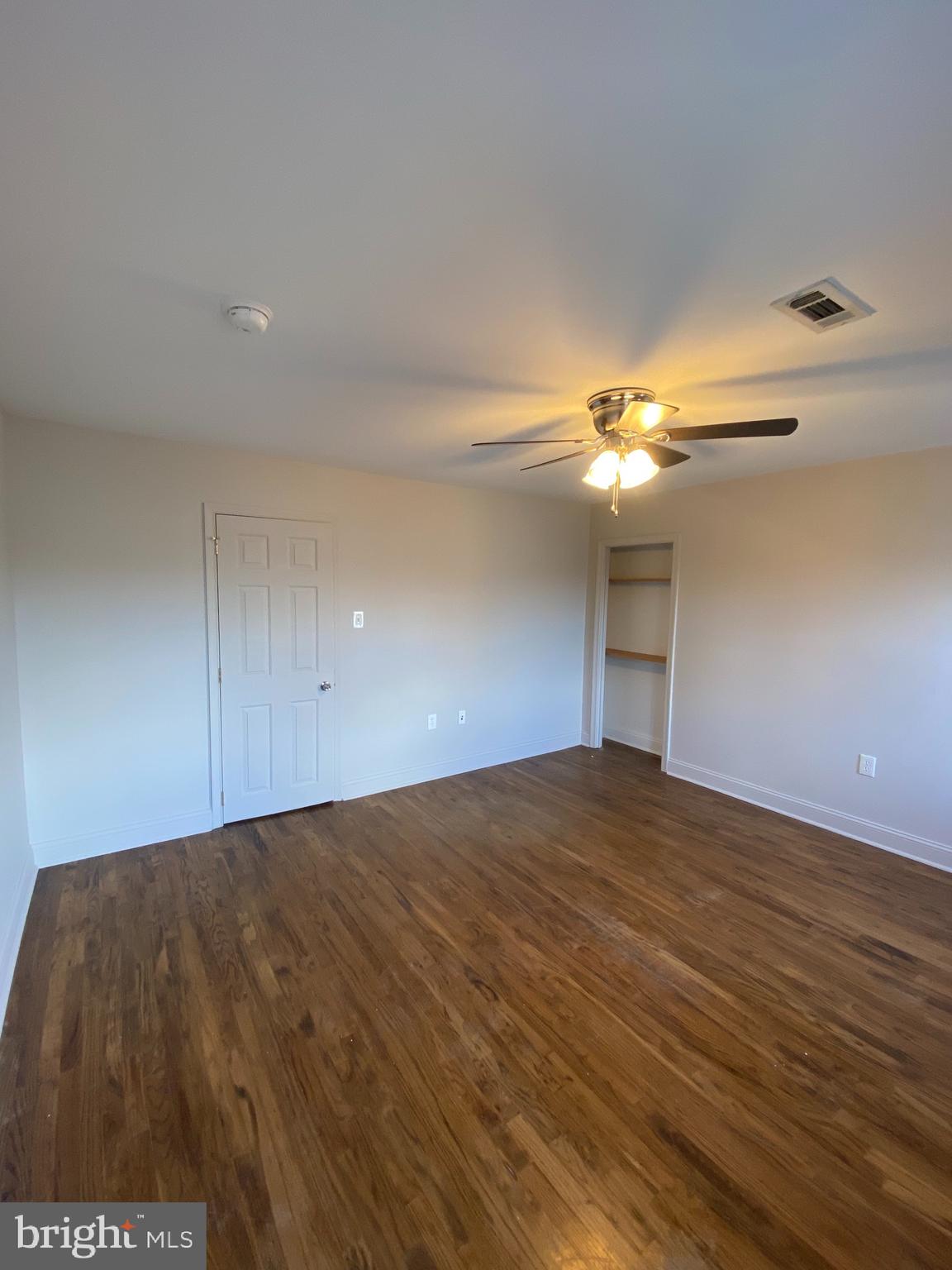 FAIRMOUNT - Residential