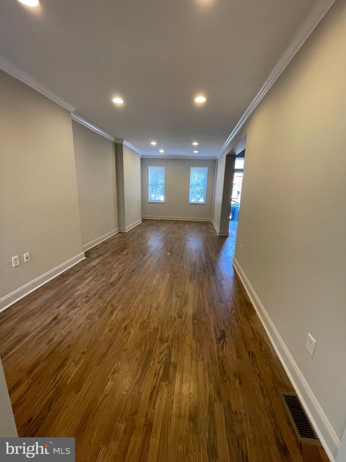 FAIRMOUNT - Residential