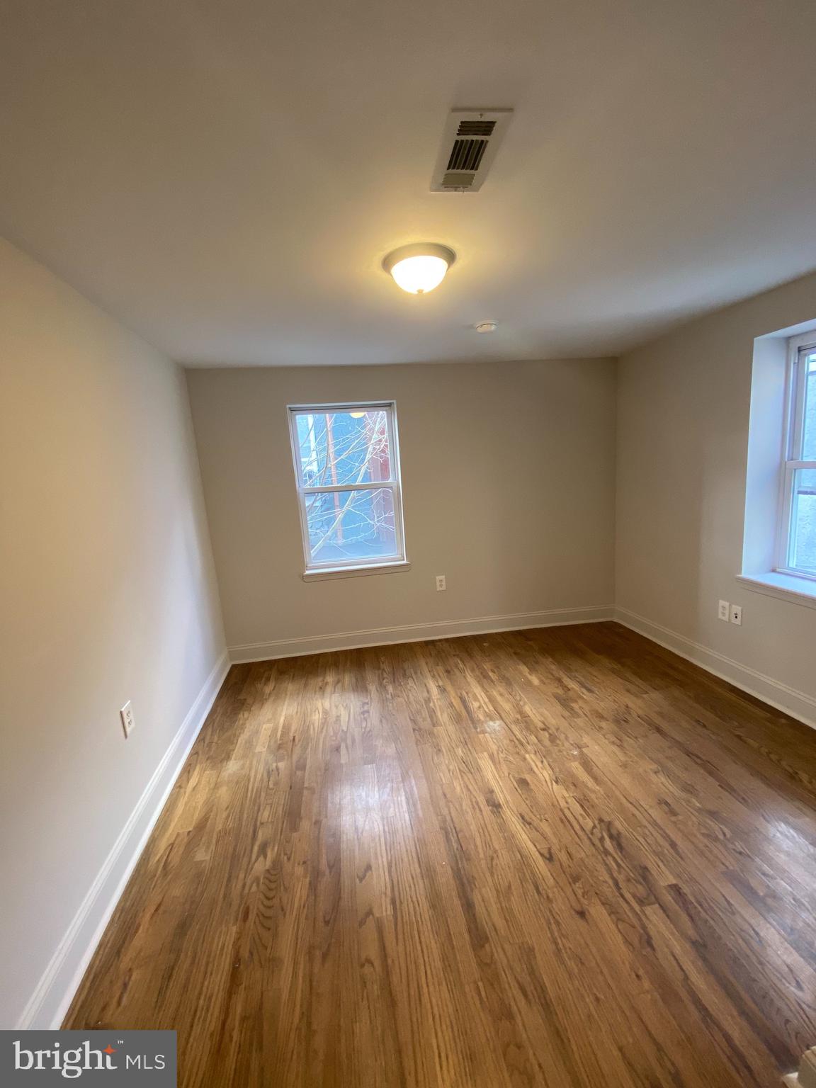 FAIRMOUNT - Residential