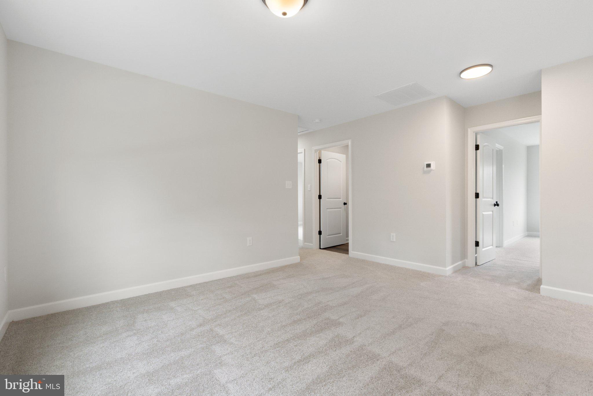 MIDDLE CREEK VISTAS - Residential